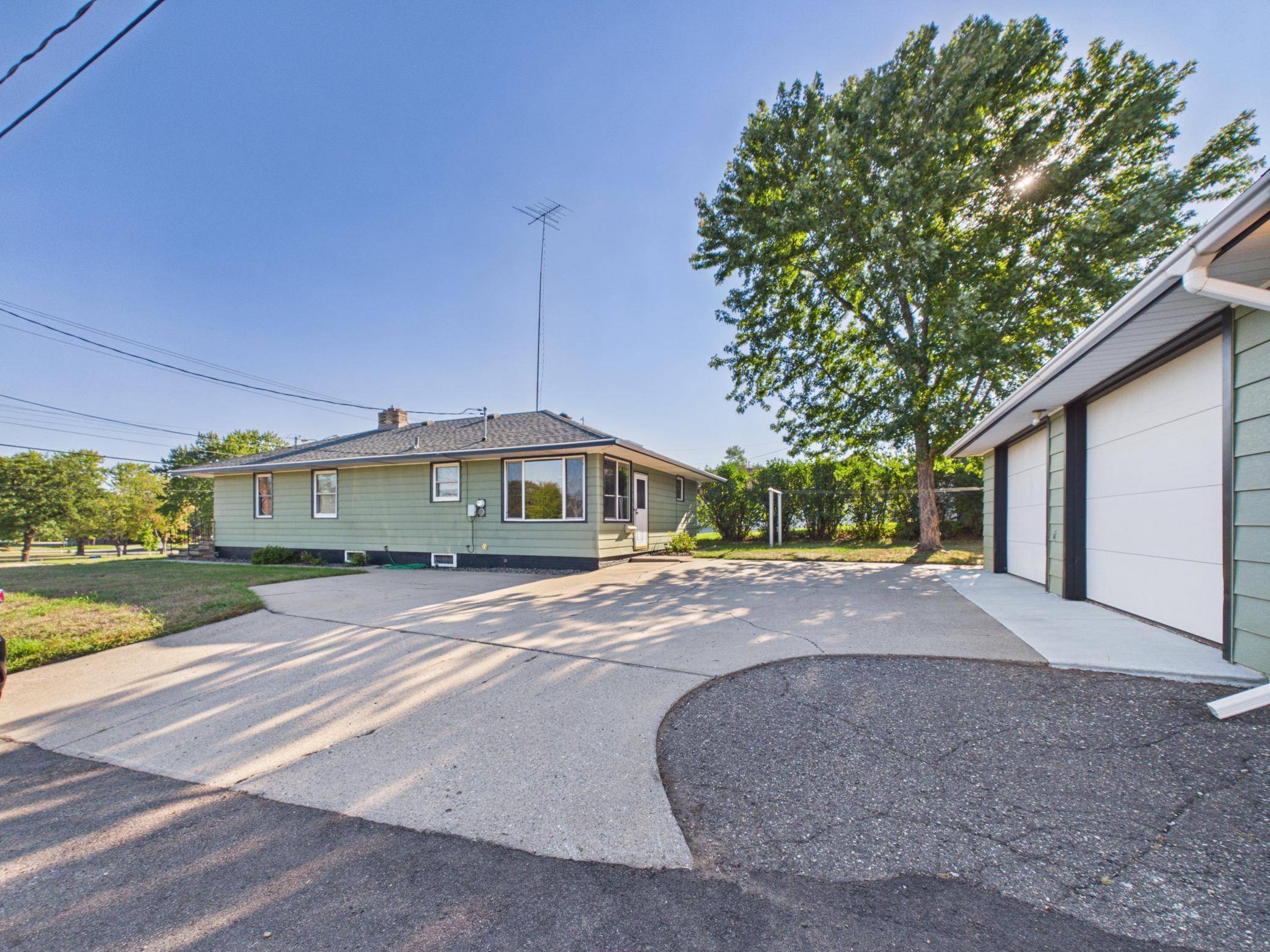 610 3rd ST N, Waite Park, MN 56387