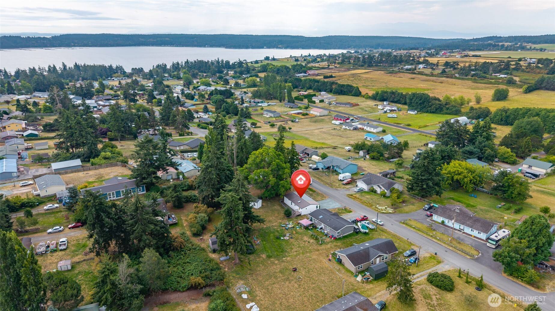 1012 Shawn AVE, Oak Harbor, WA 98277