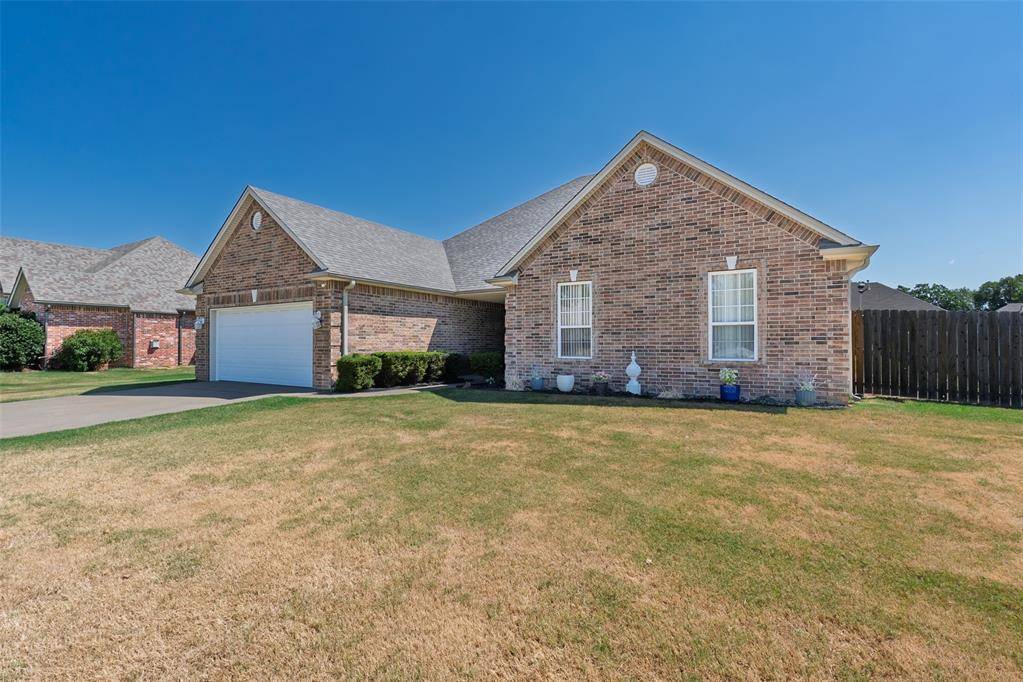 1603 Windmill Ridge DR, Shawnee, OK 74804