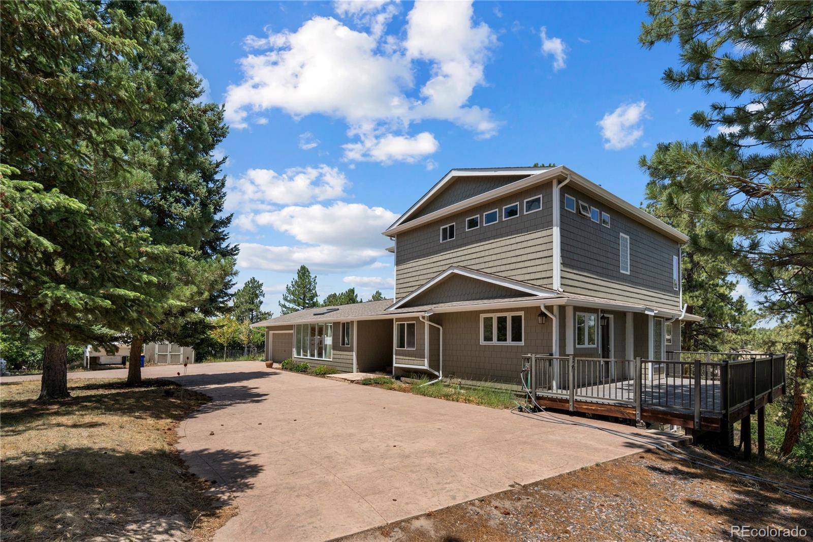 3919 Woods RD, Sedalia, CO 80135