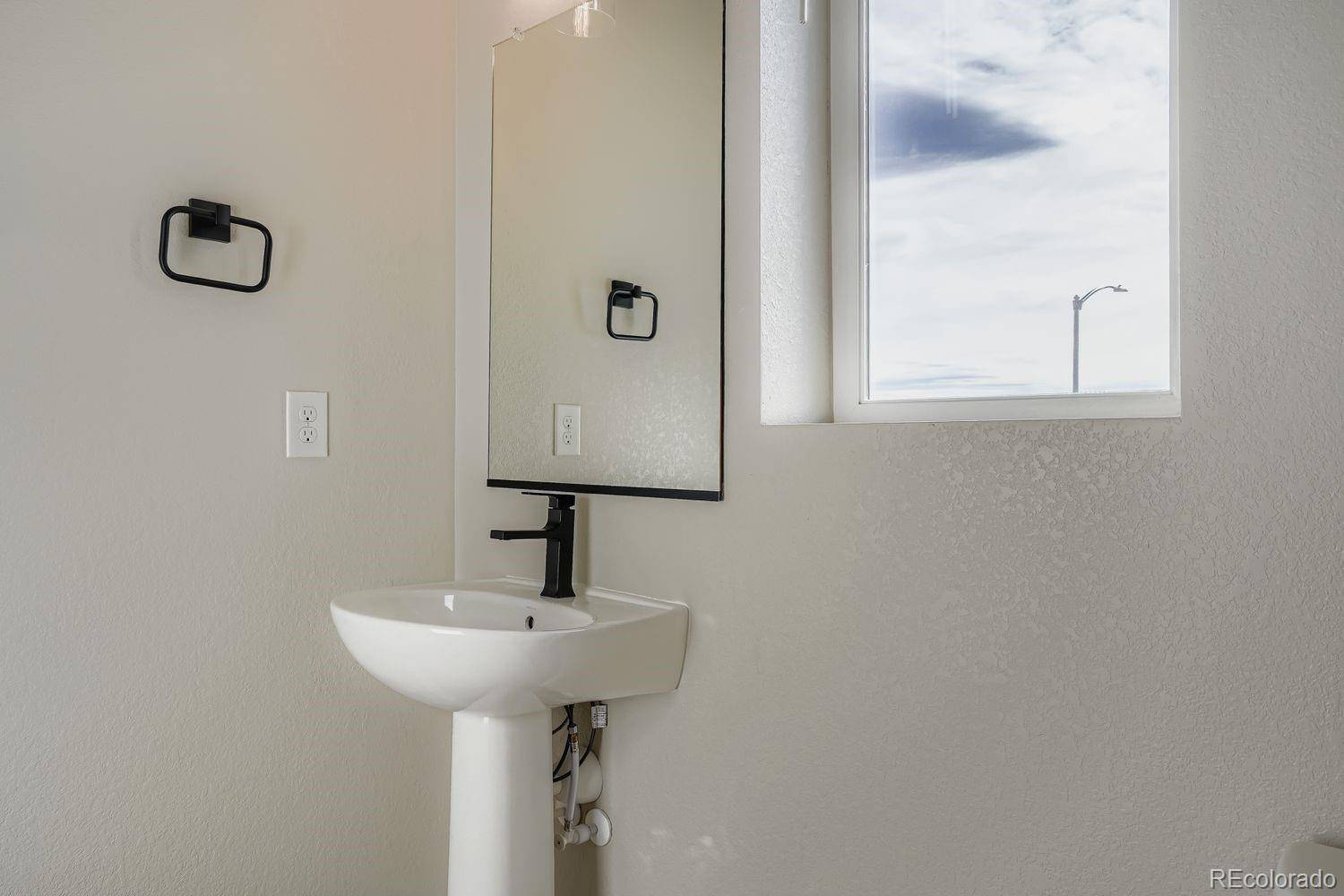 15538 W Washburn AVE #18, Lakewood, CO 80228