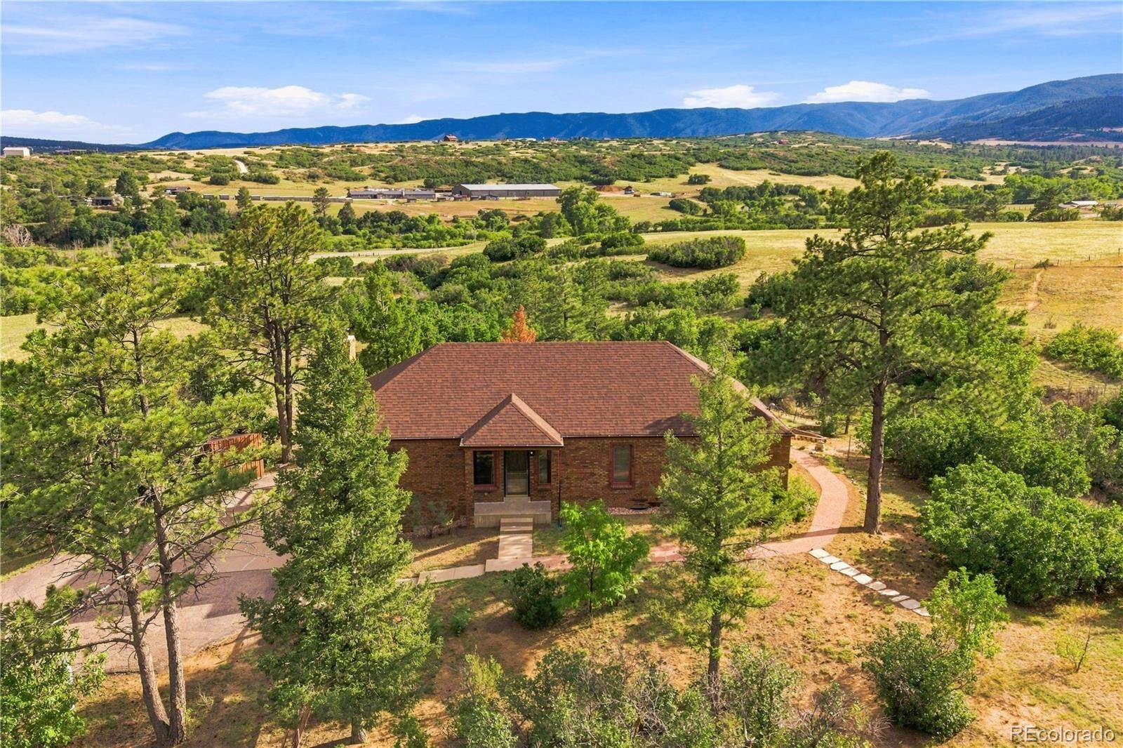 886 Coronado DR, Sedalia, CO 80135
