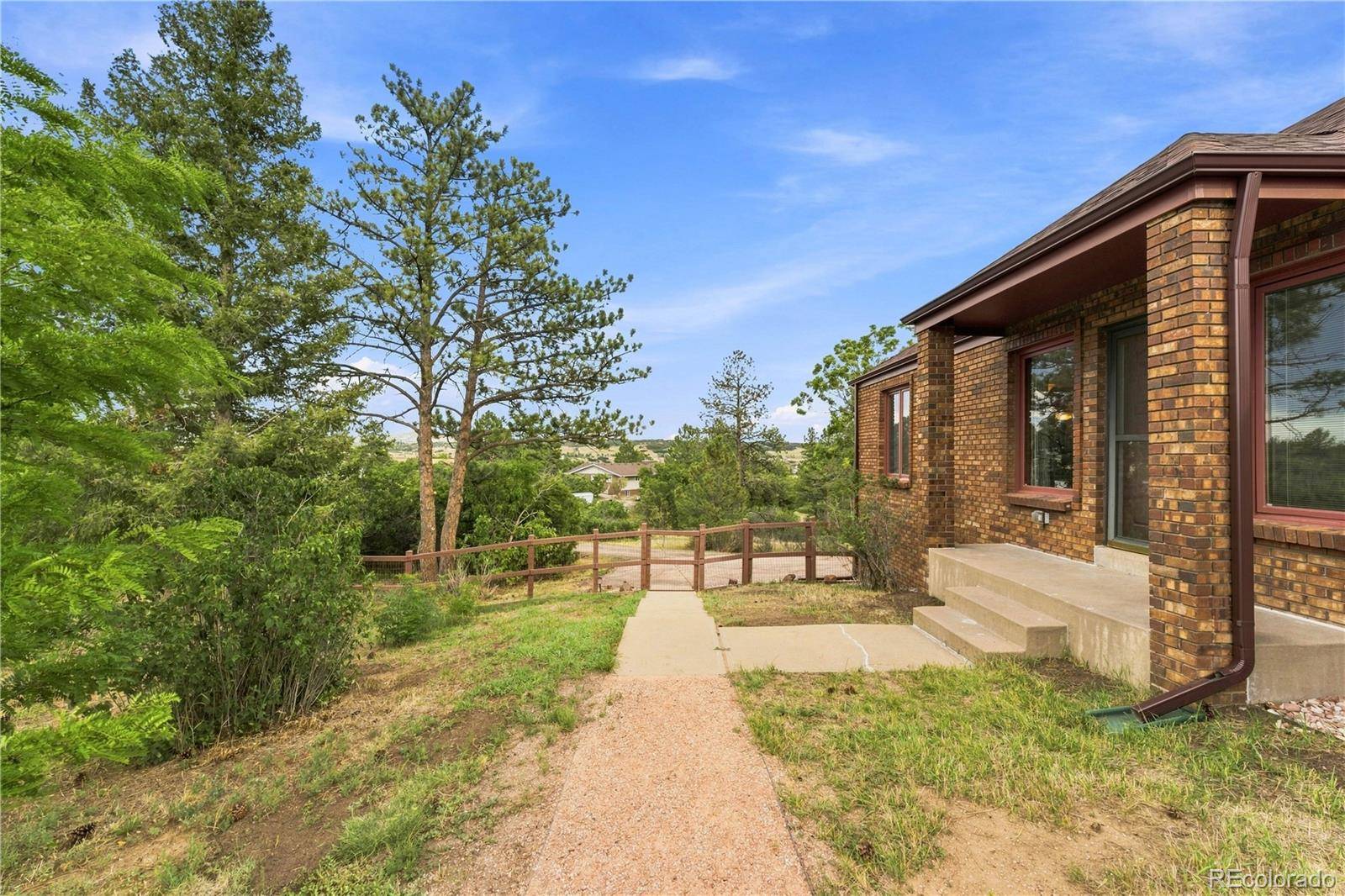 886 Coronado DR, Sedalia, CO 80135
