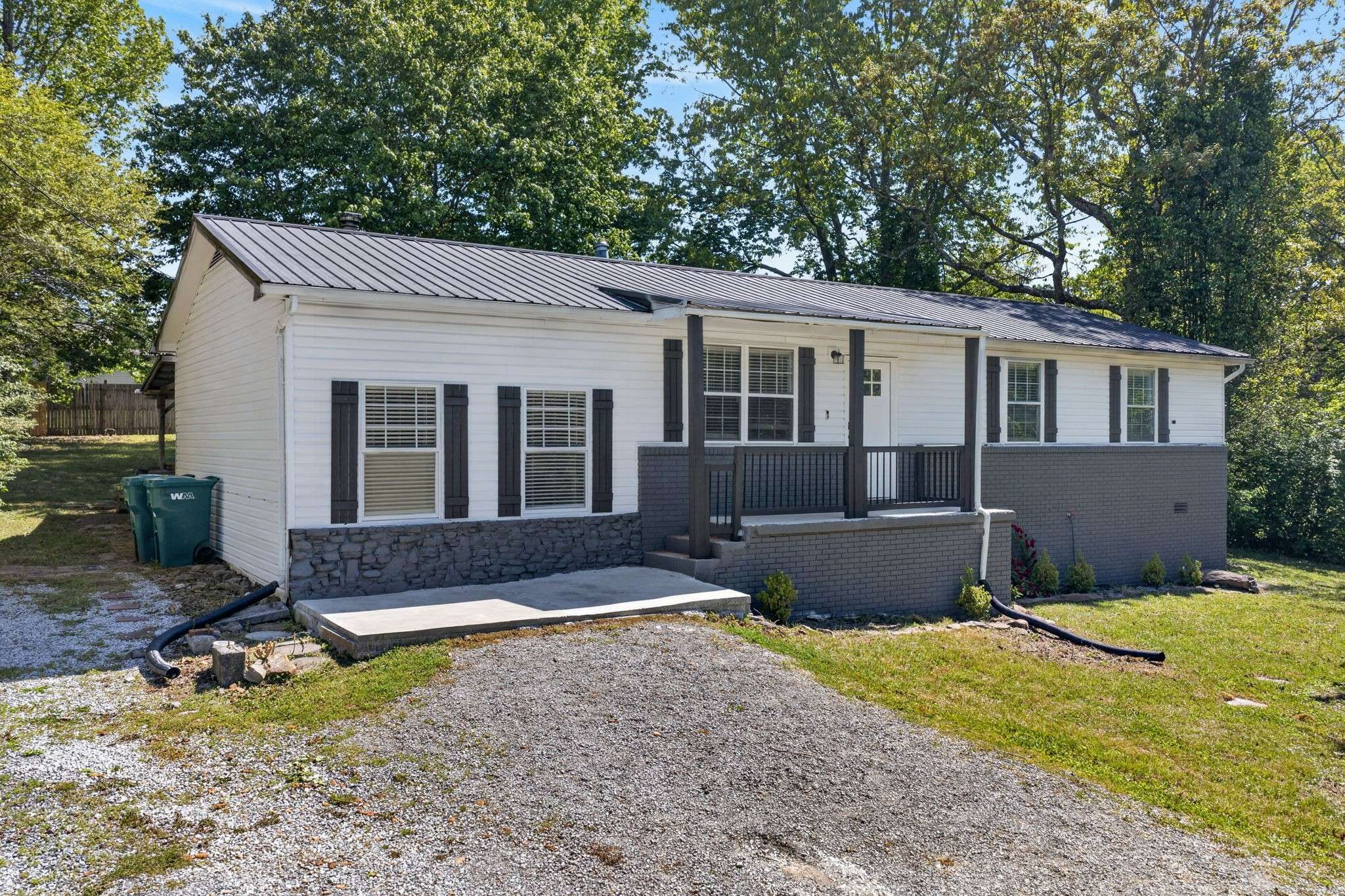 651 Prentice St, Crossville, TN 38555