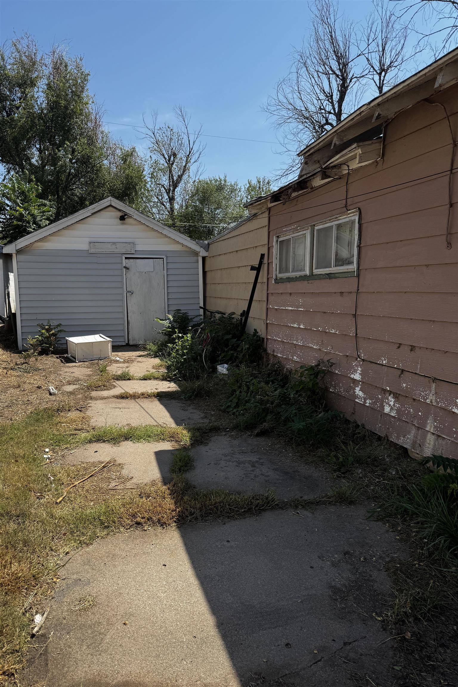 522 N Carey St., Hutchinson, KS 67501