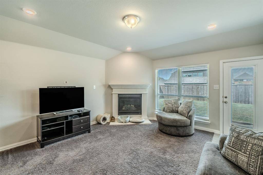 2116 Dorsey Drive, Forney, TX 75126