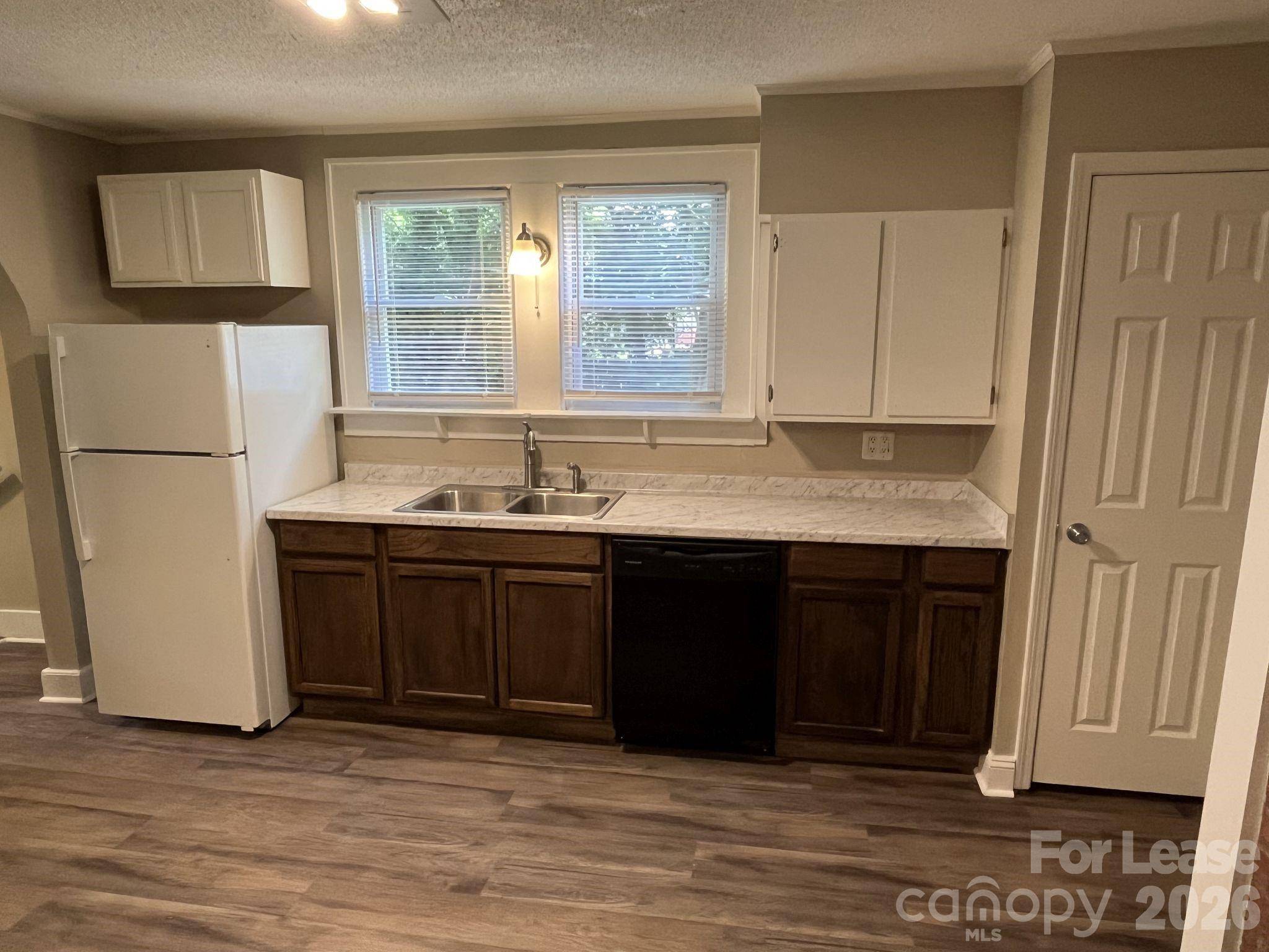 975 Old Charlotte RD SW, Concord, NC 28027
