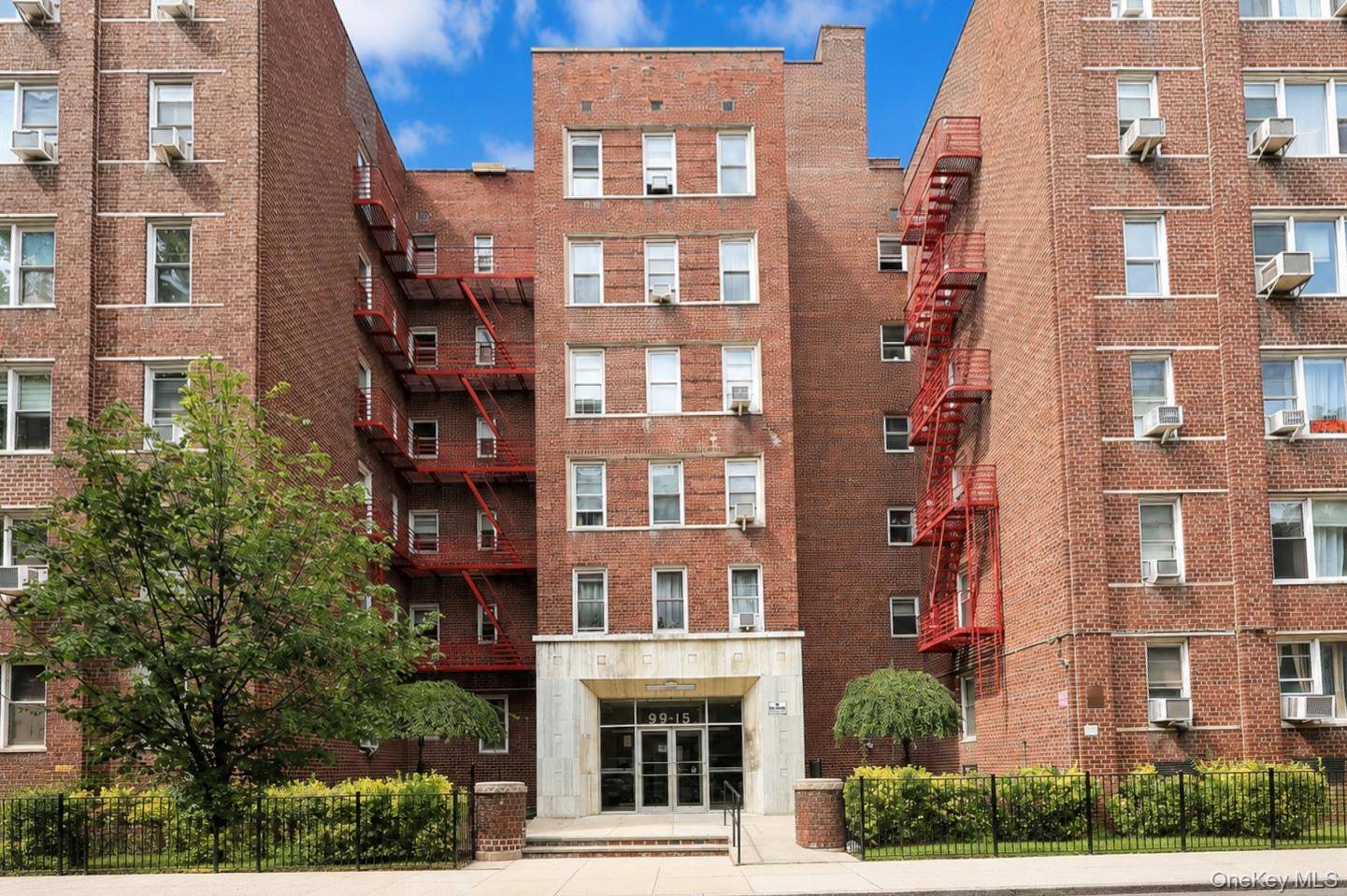 99-15 66 AVE #5A, Rego Park, NY 11374
