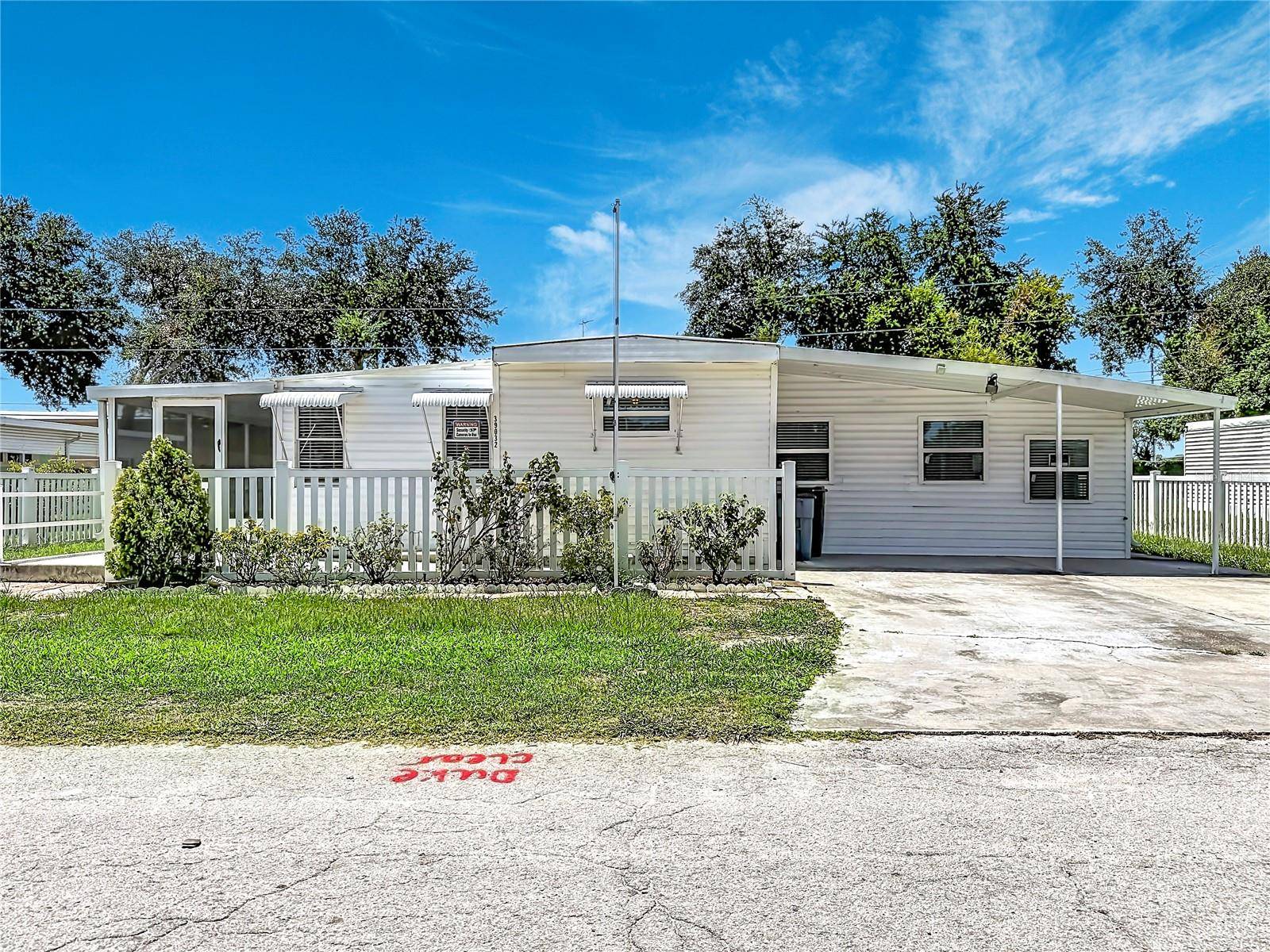 39032 OLA AVE, Zephyrhills, FL 33542