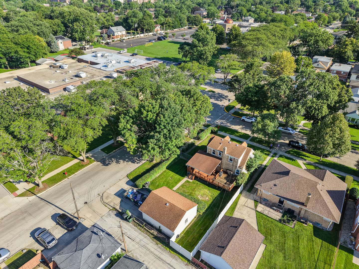 5800 Crain ST, Morton Grove, IL 60053