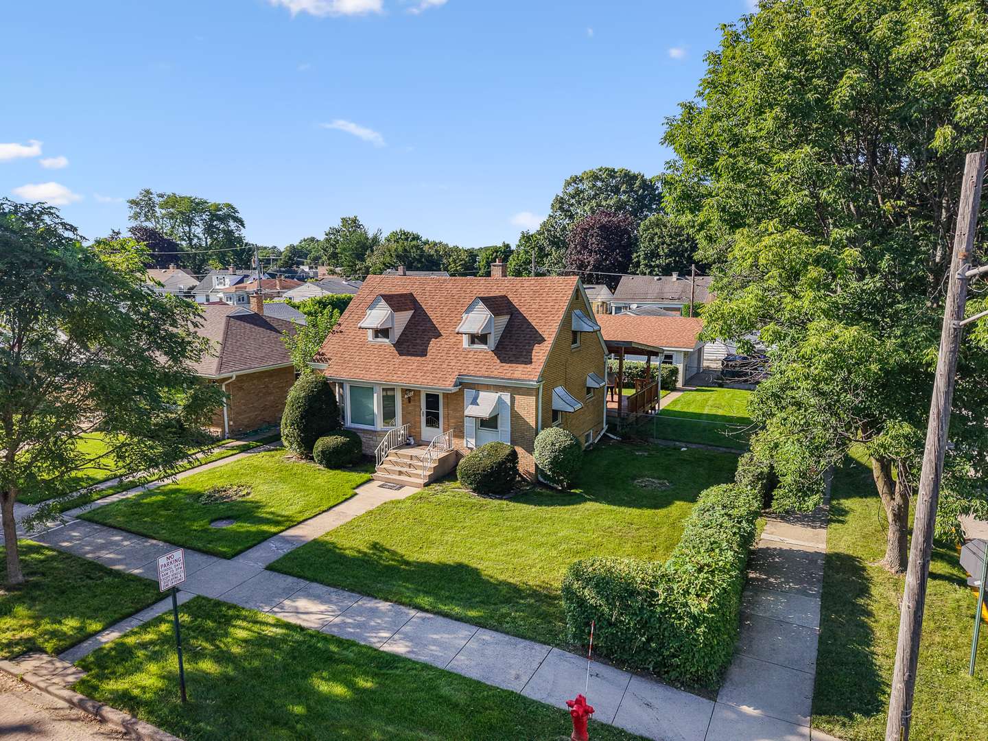 5800 Crain ST, Morton Grove, IL 60053