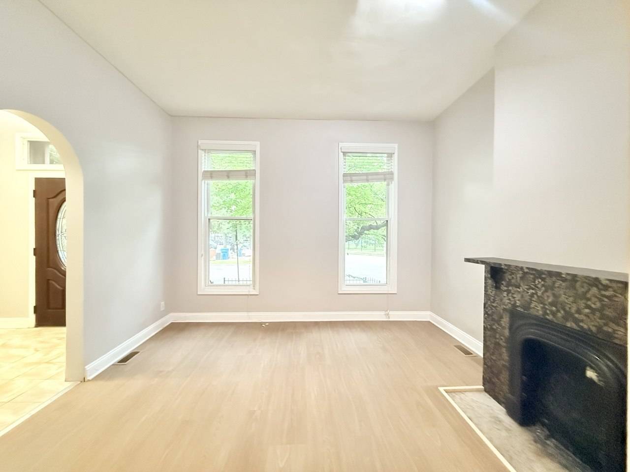 2127 W Bowler ST, Chicago, IL 60612