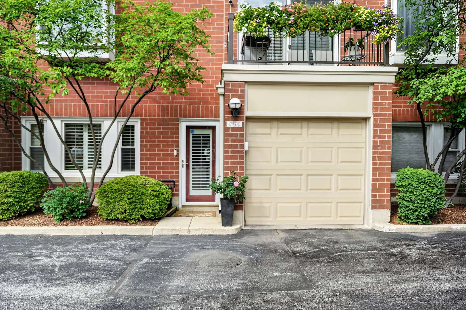 1777 W Altgeld ST #C, Chicago, IL 60614