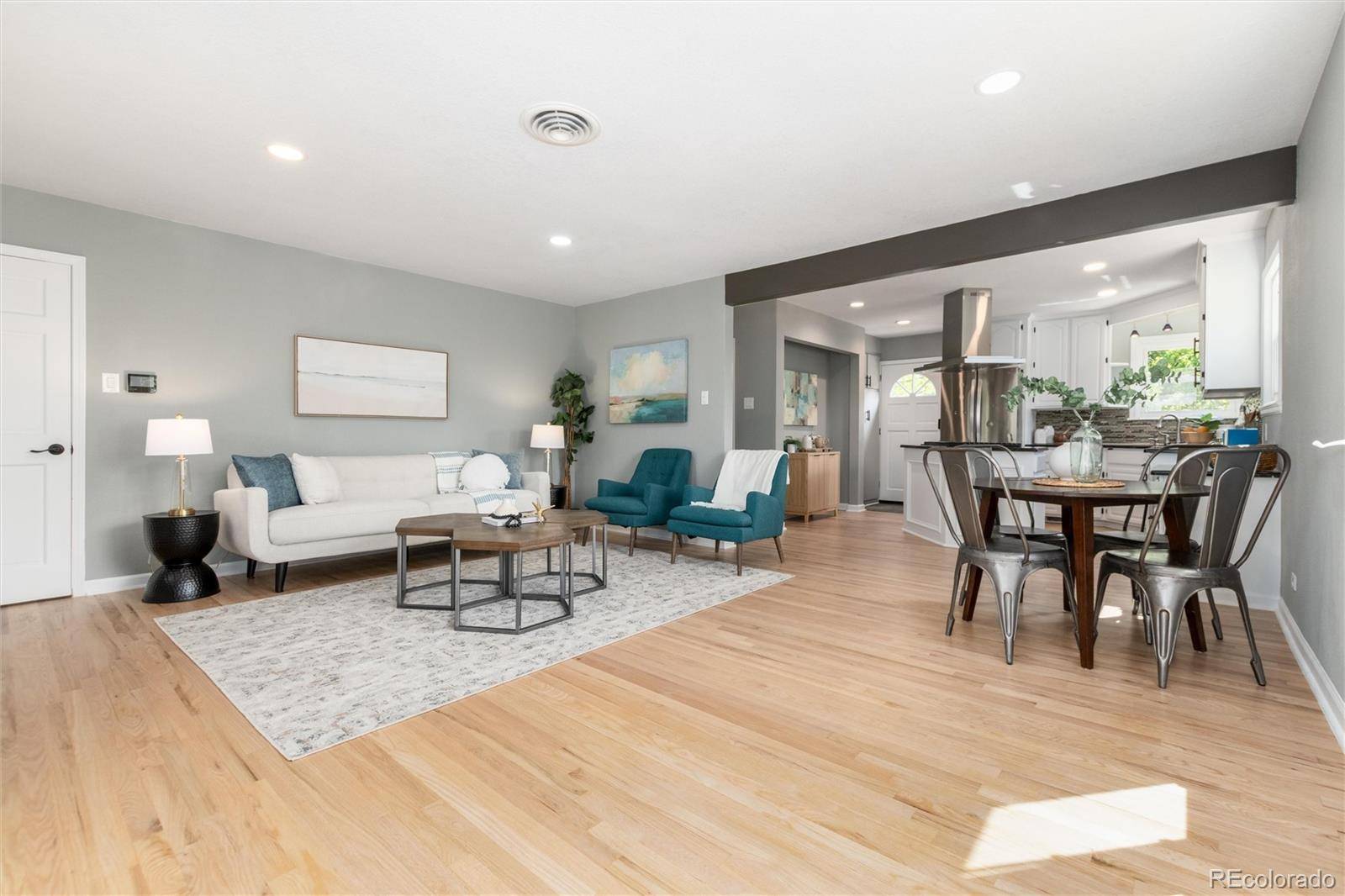 9525 W 11th AVE, Lakewood, CO 80215