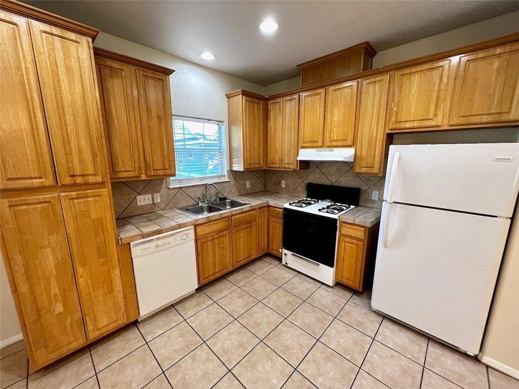 5403 Evans Ave #B, Austin, TX 78751