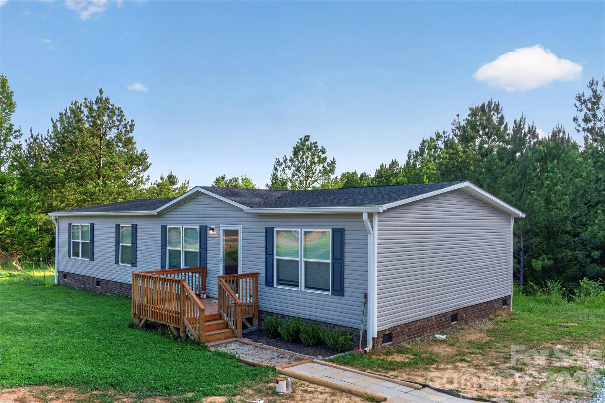 742 Sidney Cornwell DR, Catawba, SC 29704