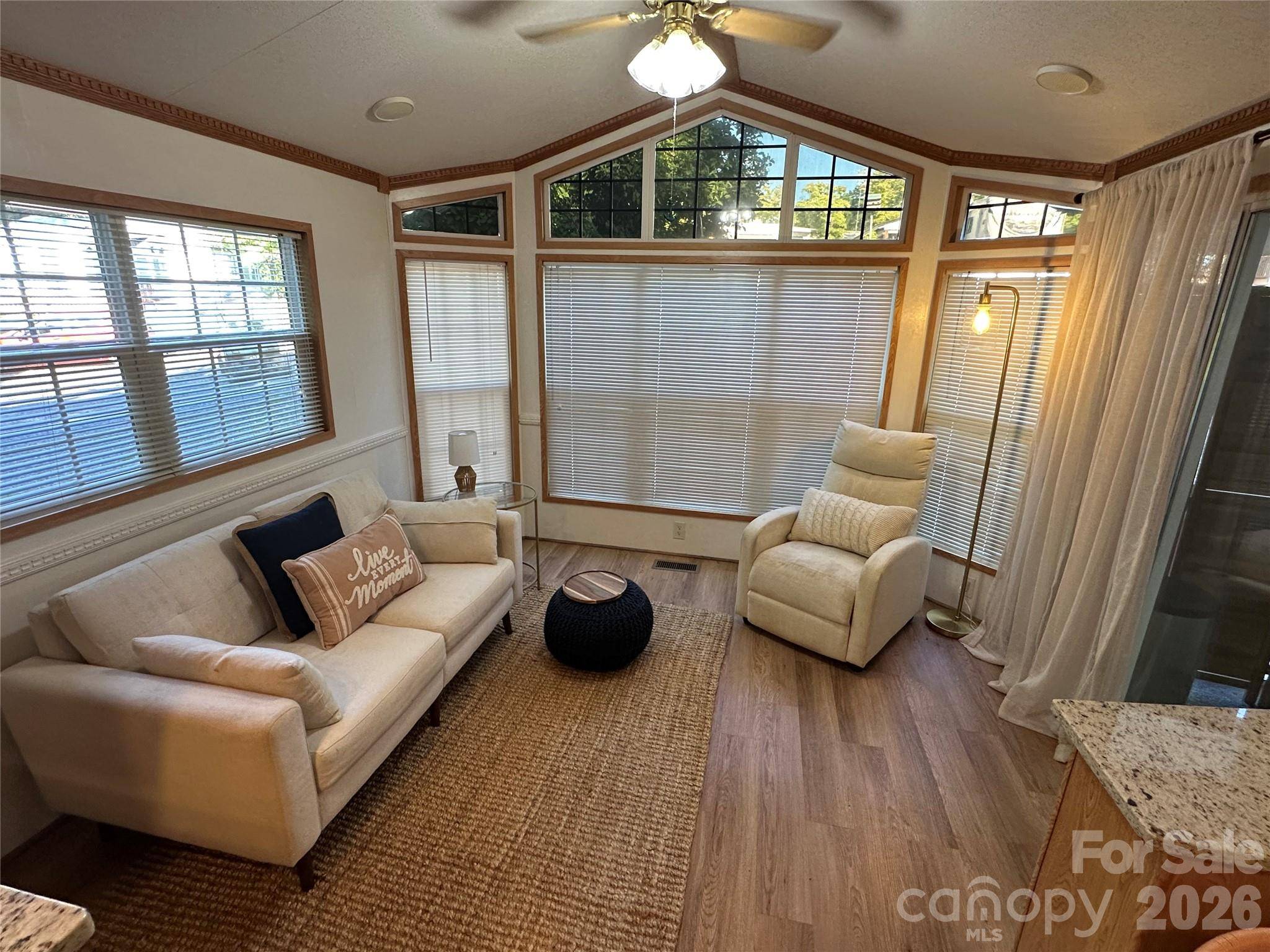 114 Walnut CIR, New London, NC 28127
