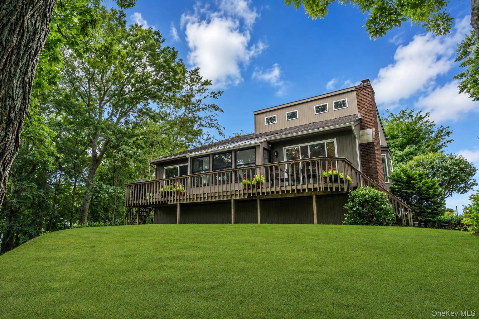1541 Stillwater AVE, Cutchogue, NY 11935