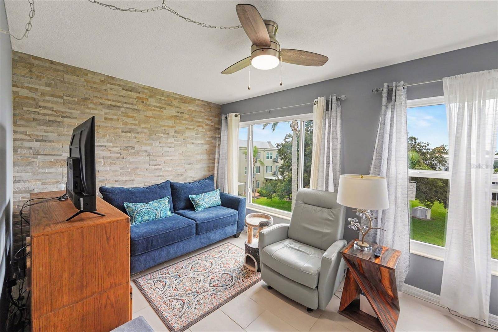 2459 COLUMBIA DR #79, Clearwater, FL 33763