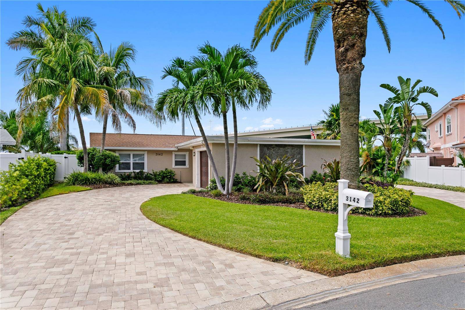 3142 W VINA DEL MAR BLVD, St Pete Beach, FL 33706