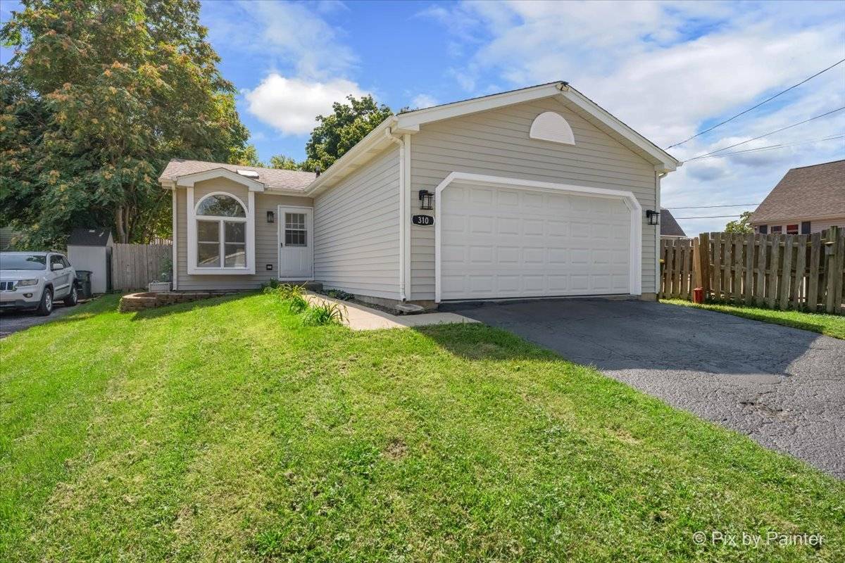 310 Lily LN, Lakemoor, IL 60051