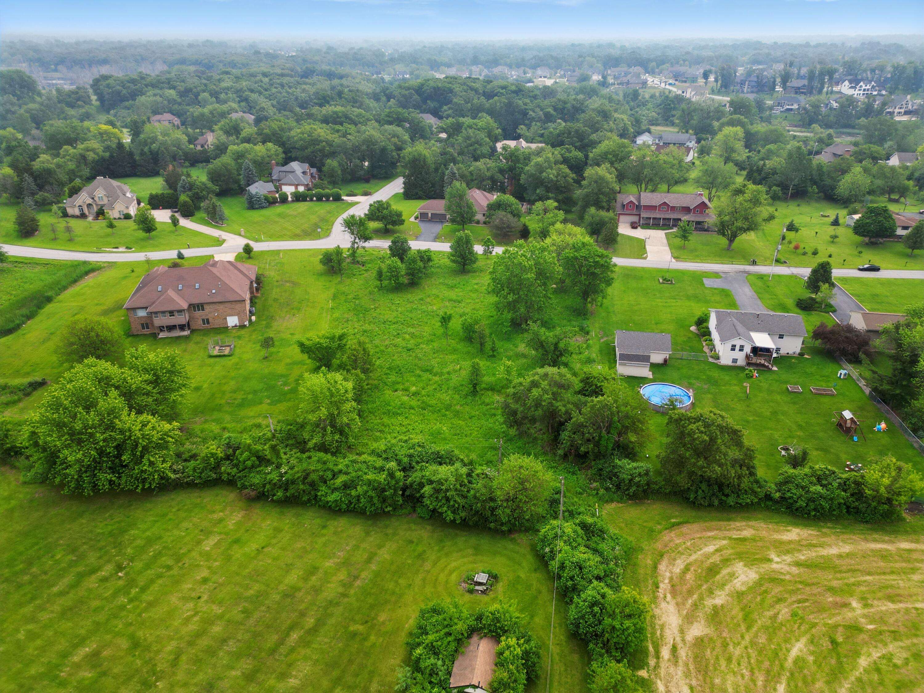 8680 Henry ST, Dyer, IN 46311