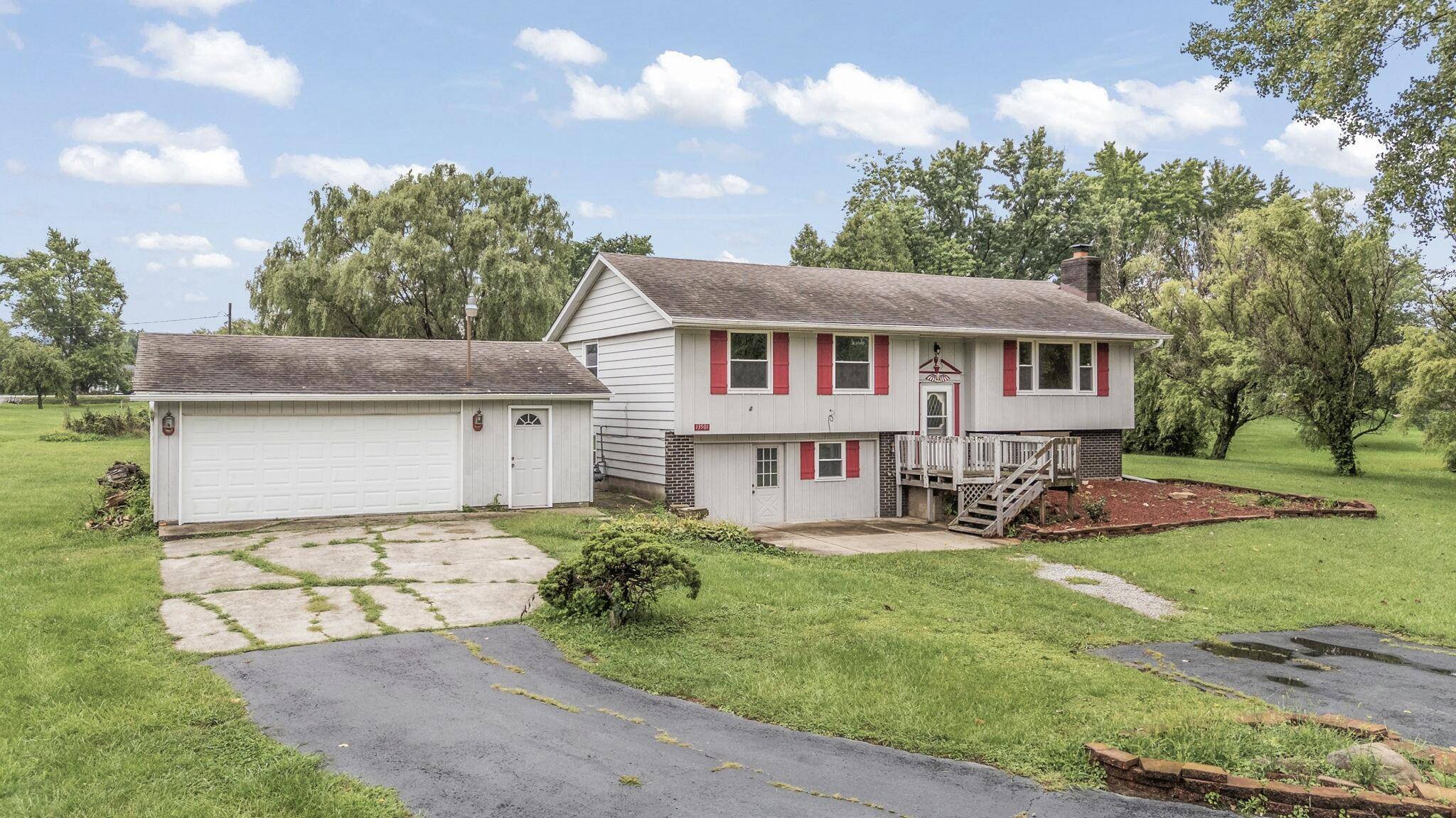 13501 80th AVE, Dyer, IN 46311