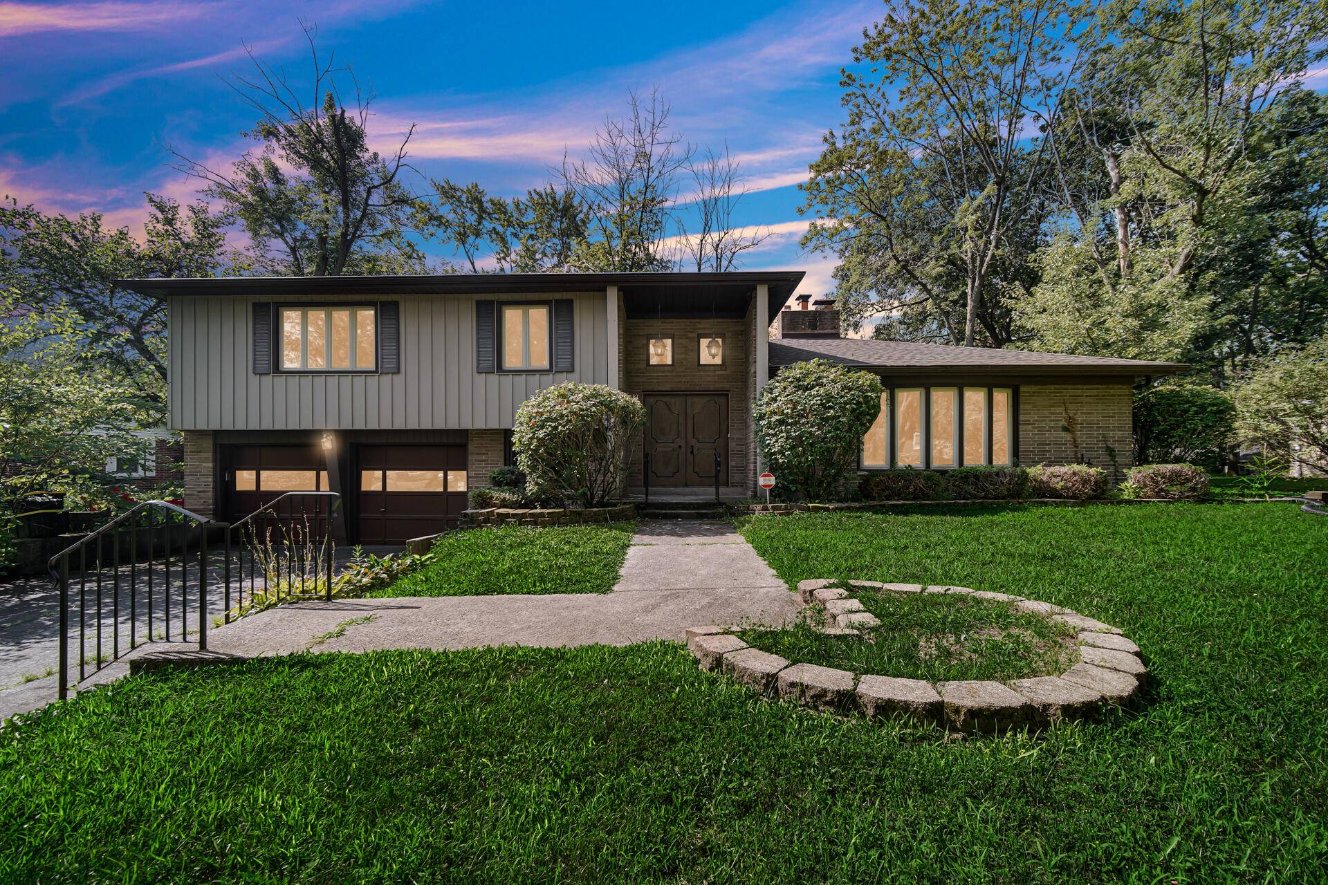 924 Quinn PL, Dyer, IN 46311