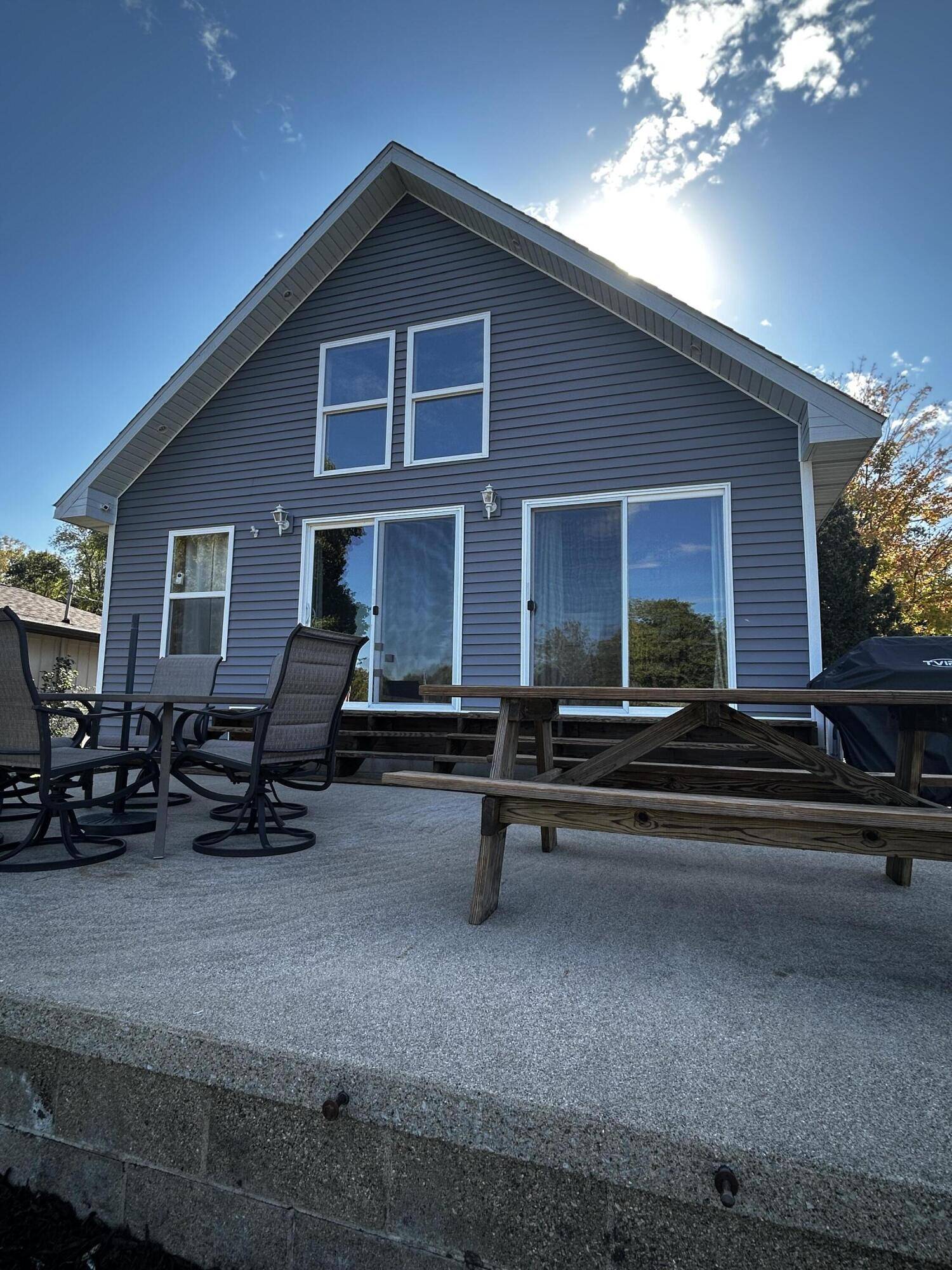 6105 N 300 E, Monon, IN 47959