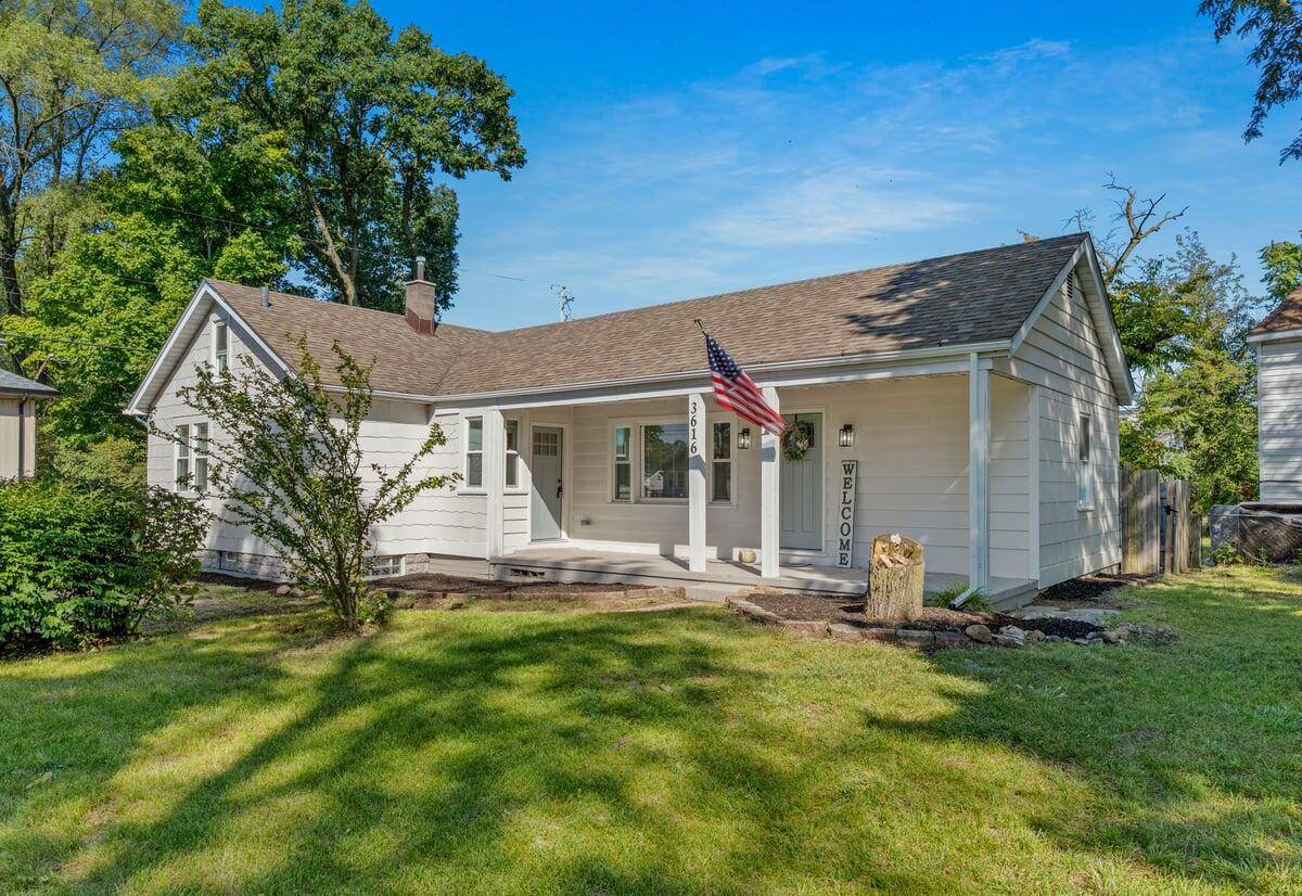 3616 Michigan ST, Hobart, IN 46342