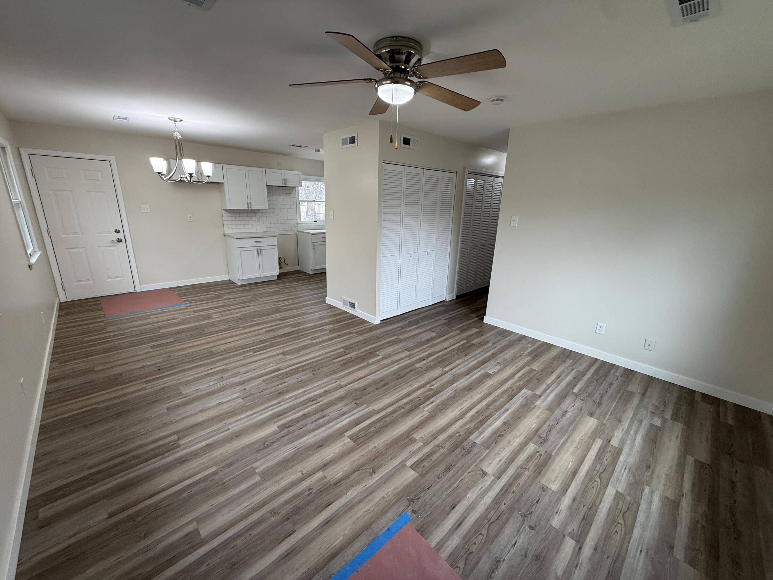 4089 Willow Street, Hobart, IN 46342