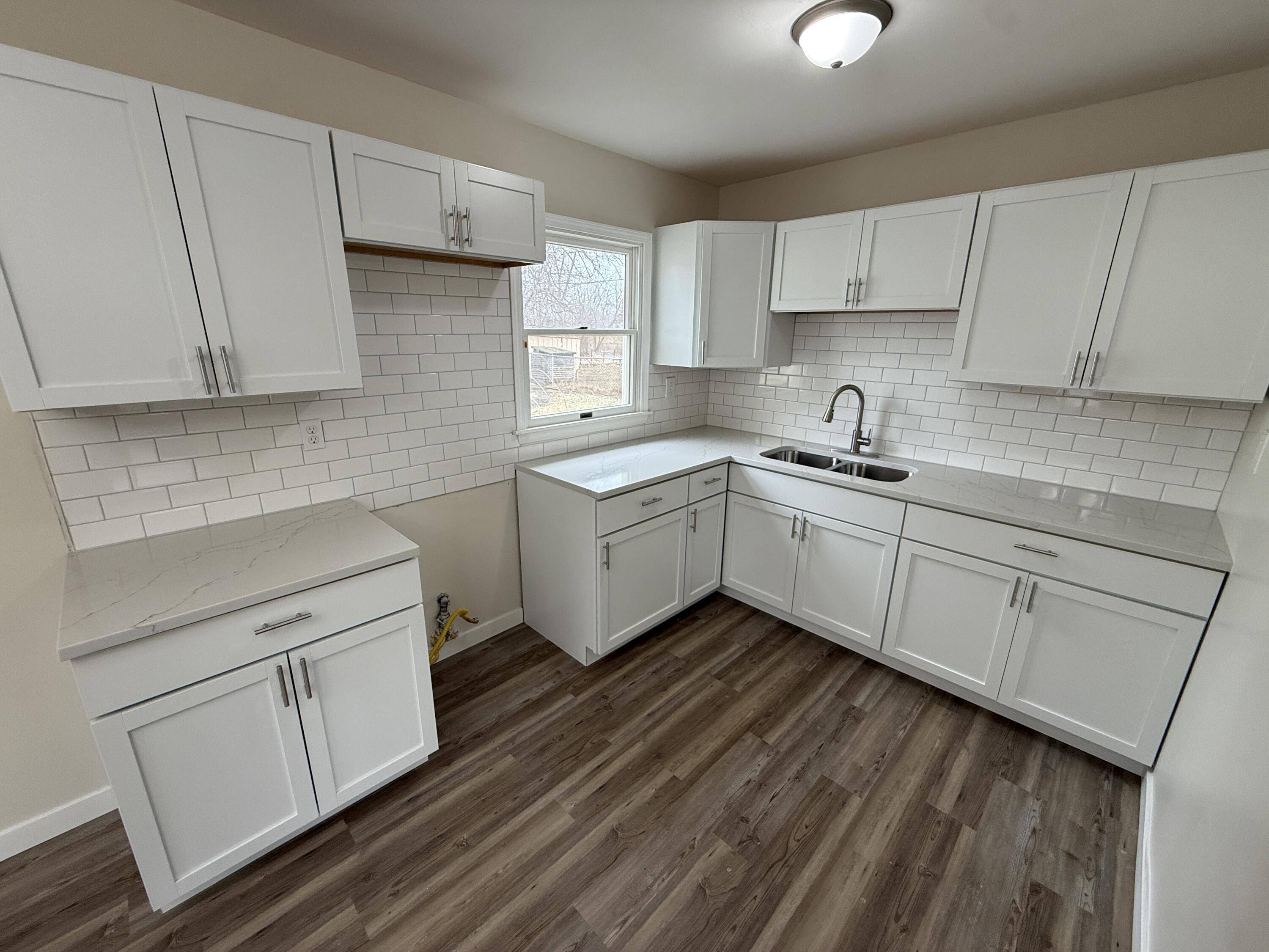 4089 Willow Street, Hobart, IN 46342