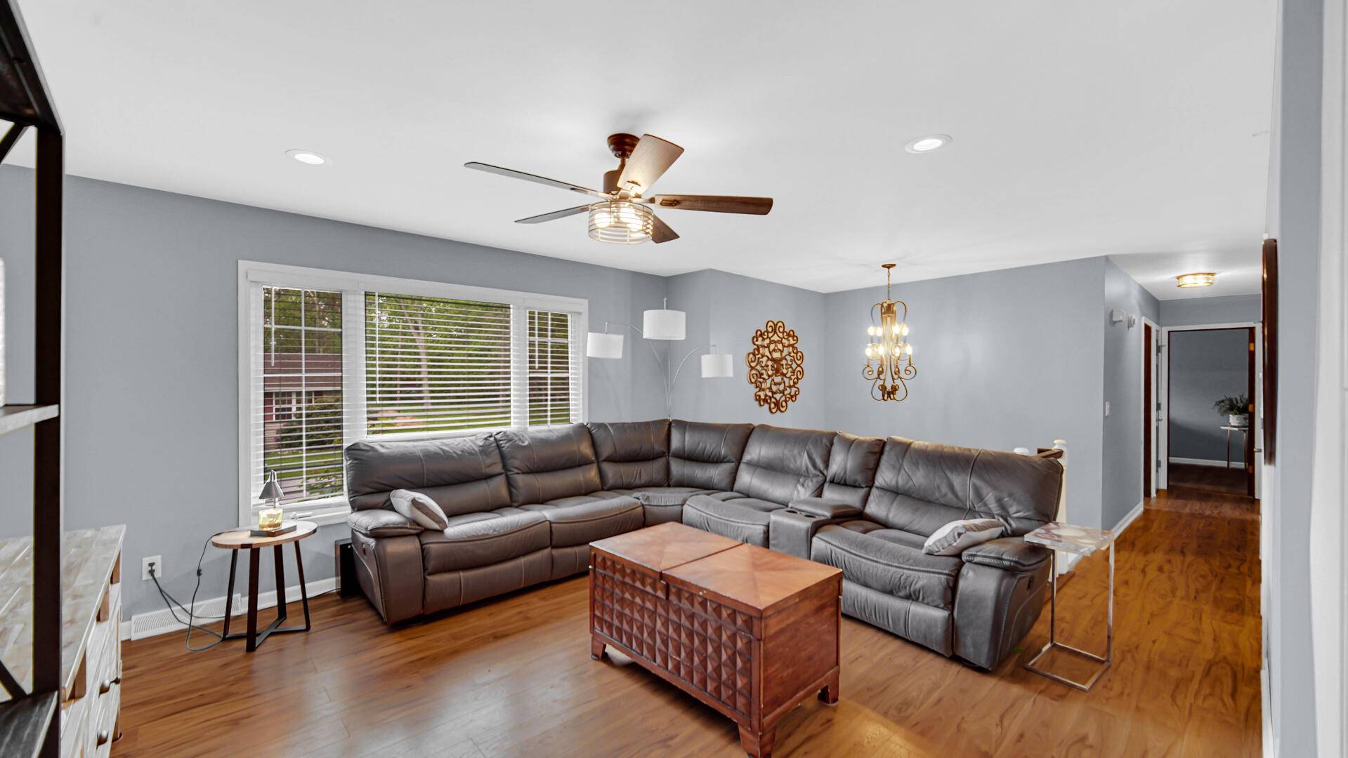 235 E 13th Street, Hobart, IN 46342