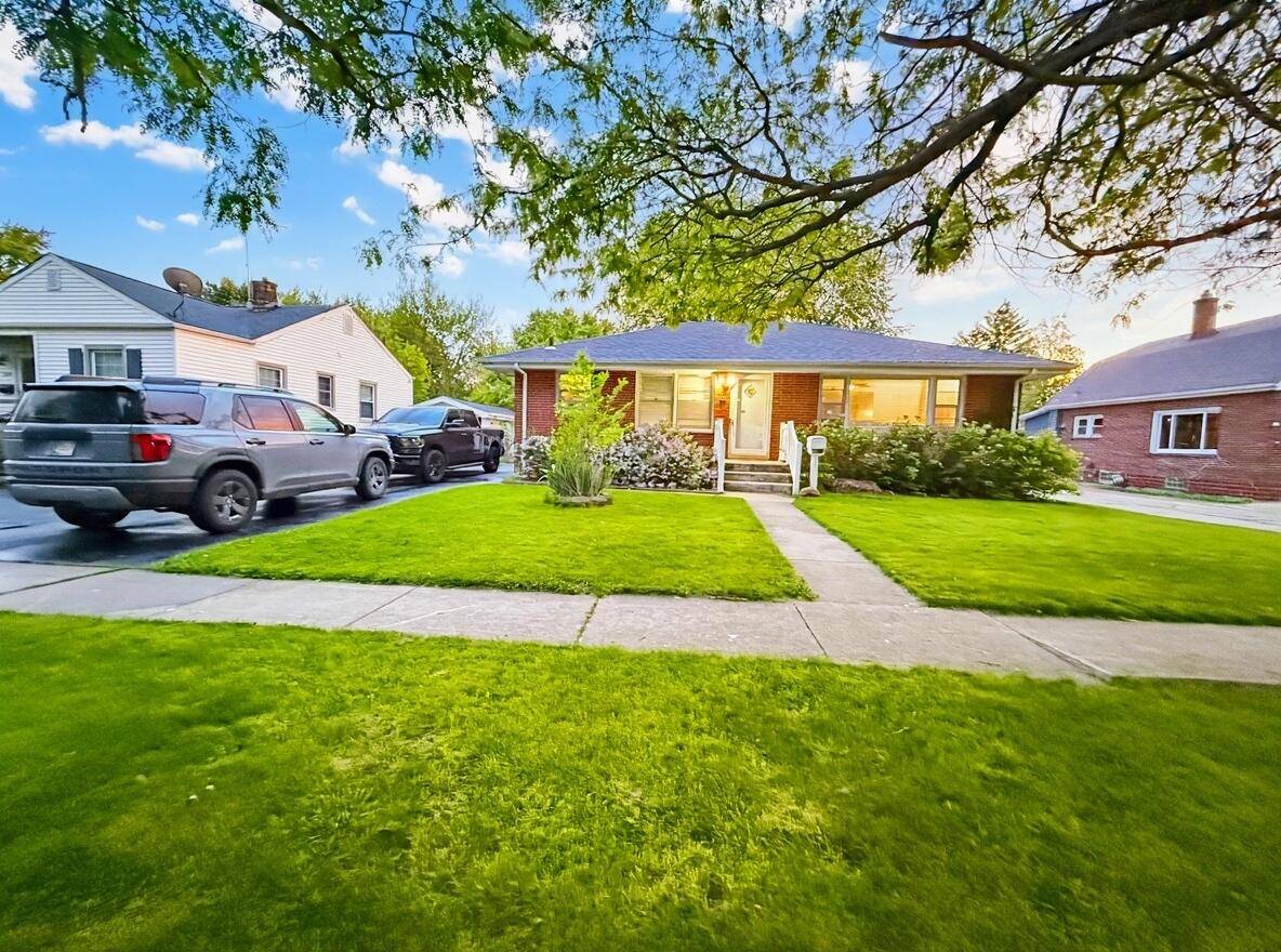 140 N Linda Street, Hobart, IN 46342