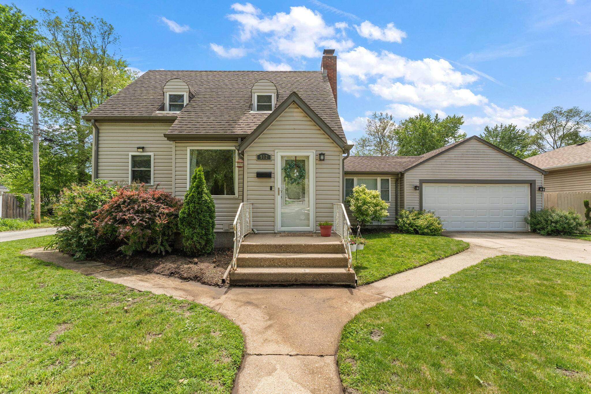 912 Mulberry Street, Hammond, IN 46324
