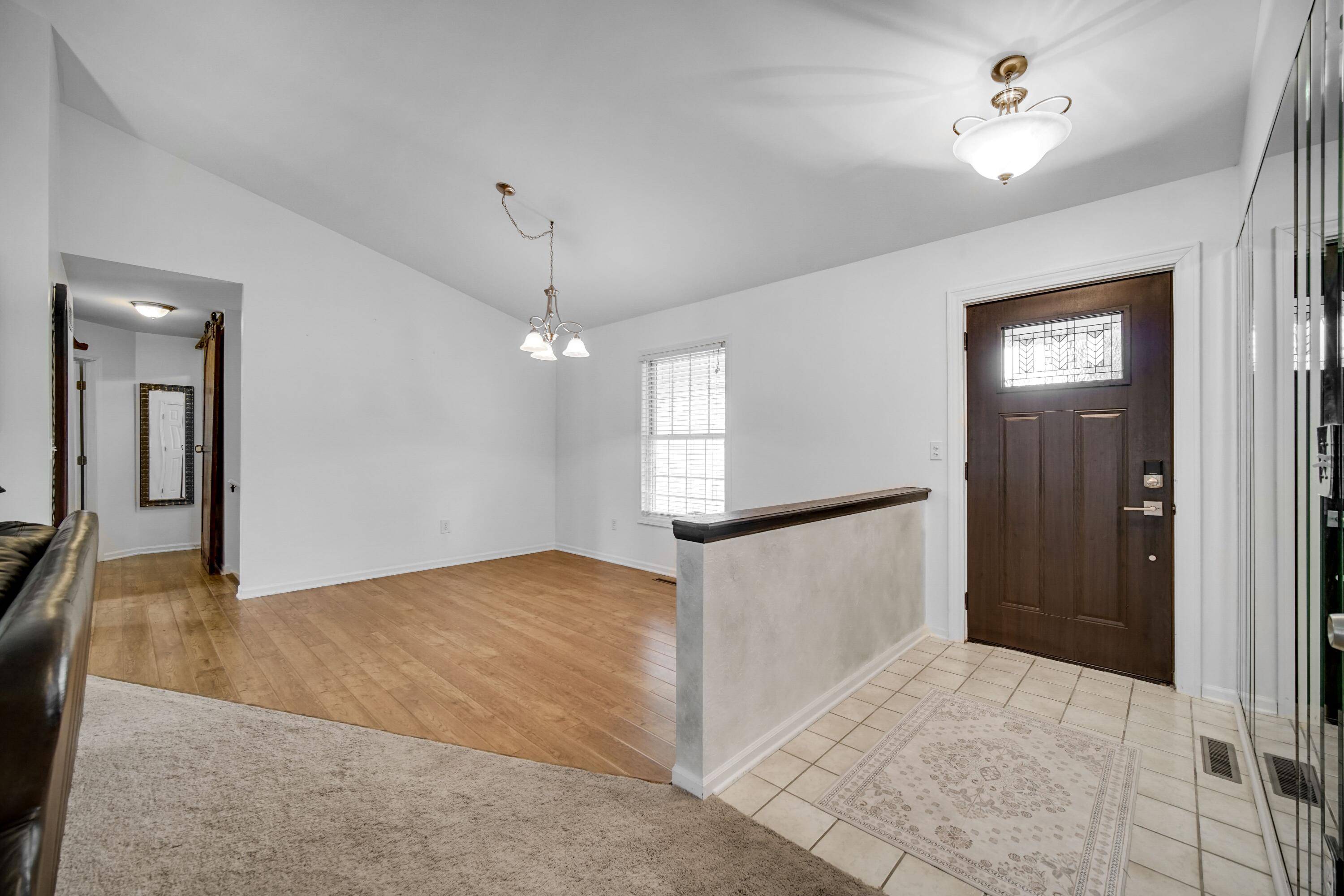 950 Port Circle, Hobart, IN 46342