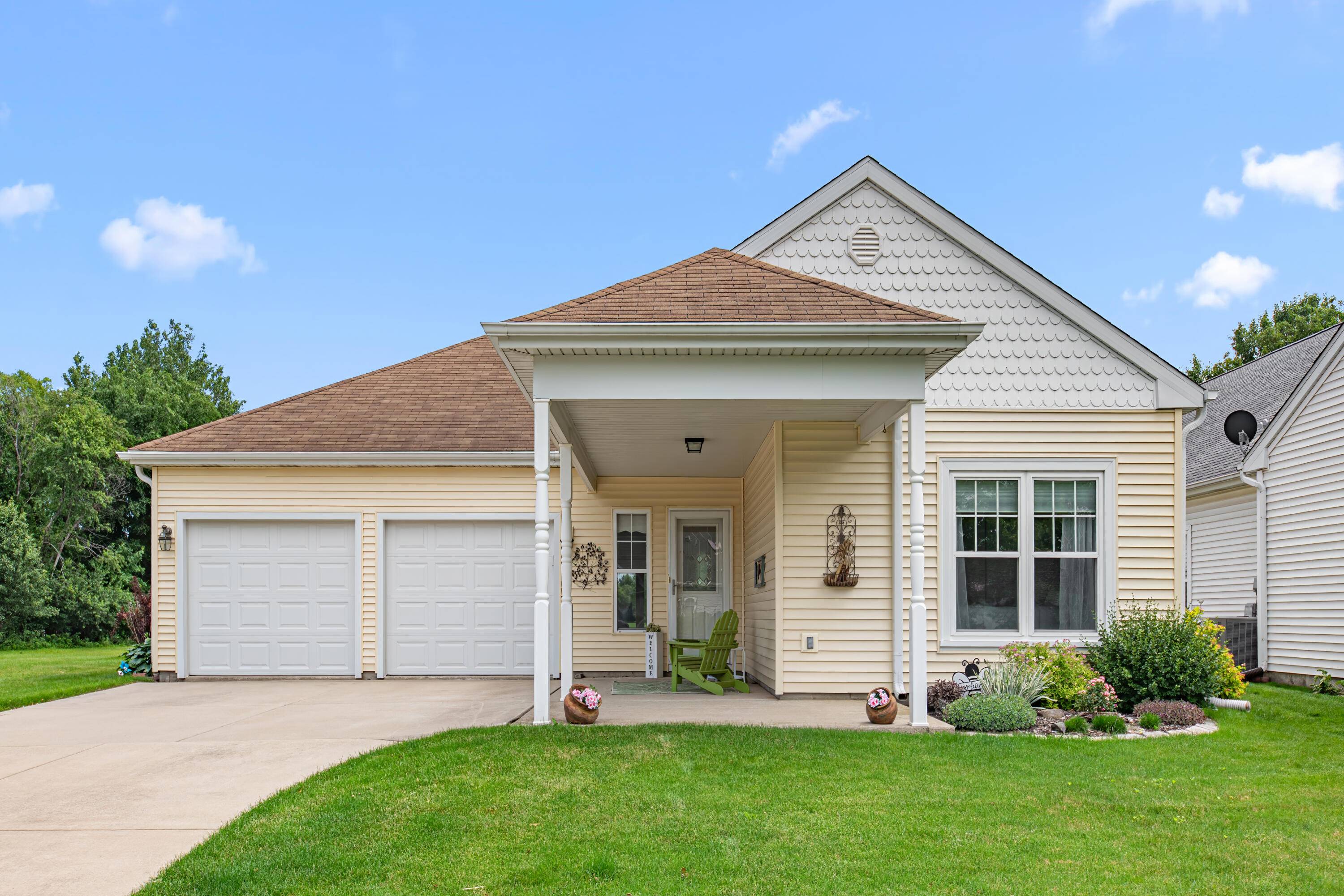 9225 Norris Drive, Hobart, IN 46342