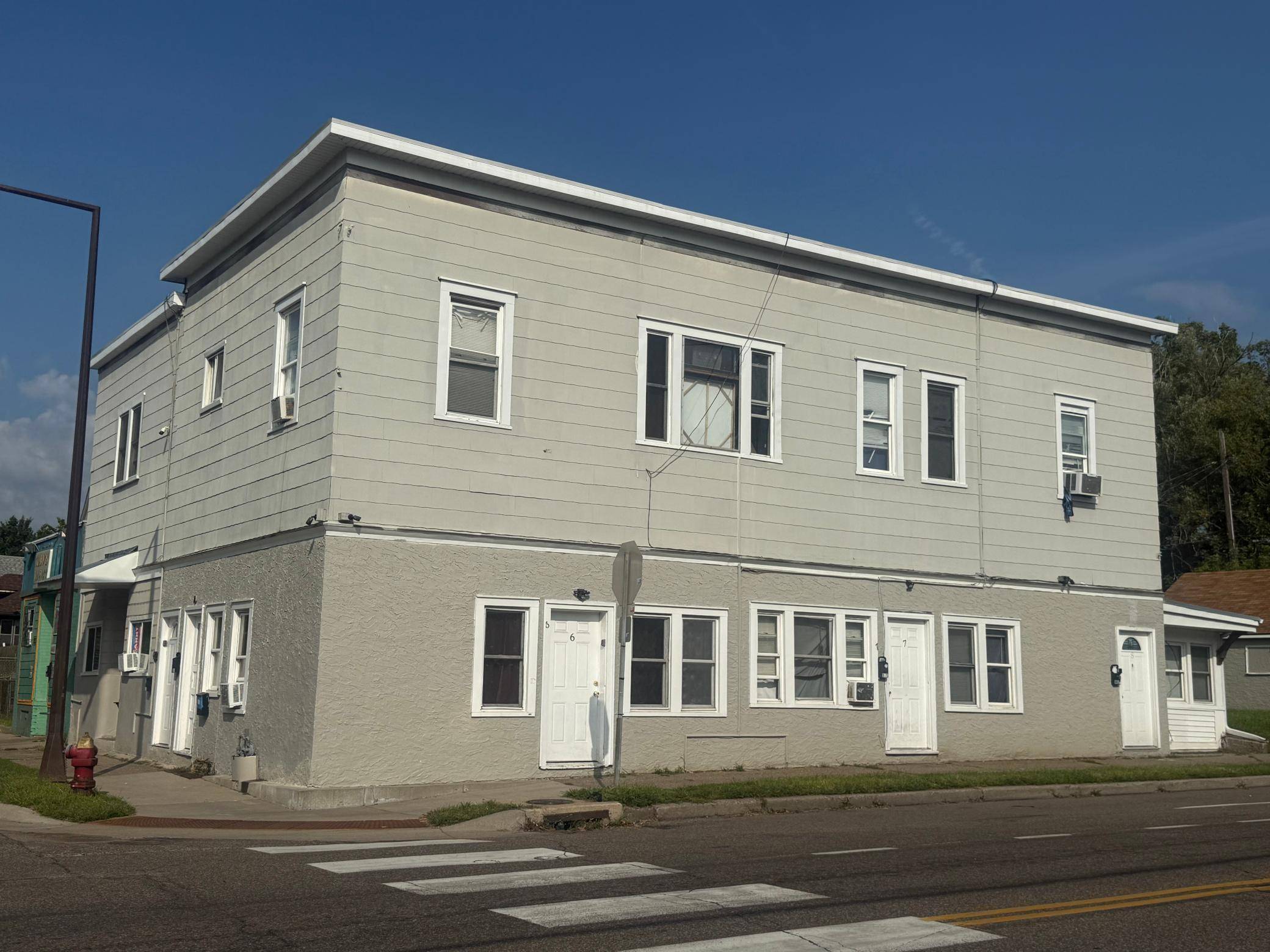 935 Case AVE, Saint Paul, MN 55106
