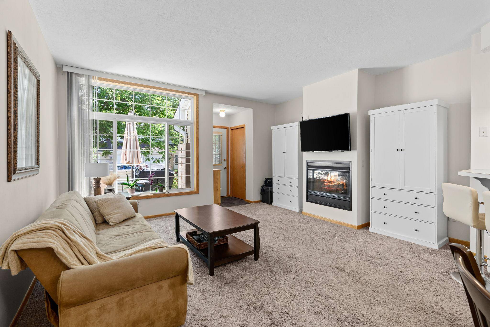 15309 Greenhaven LN #109, Burnsville, MN 55306