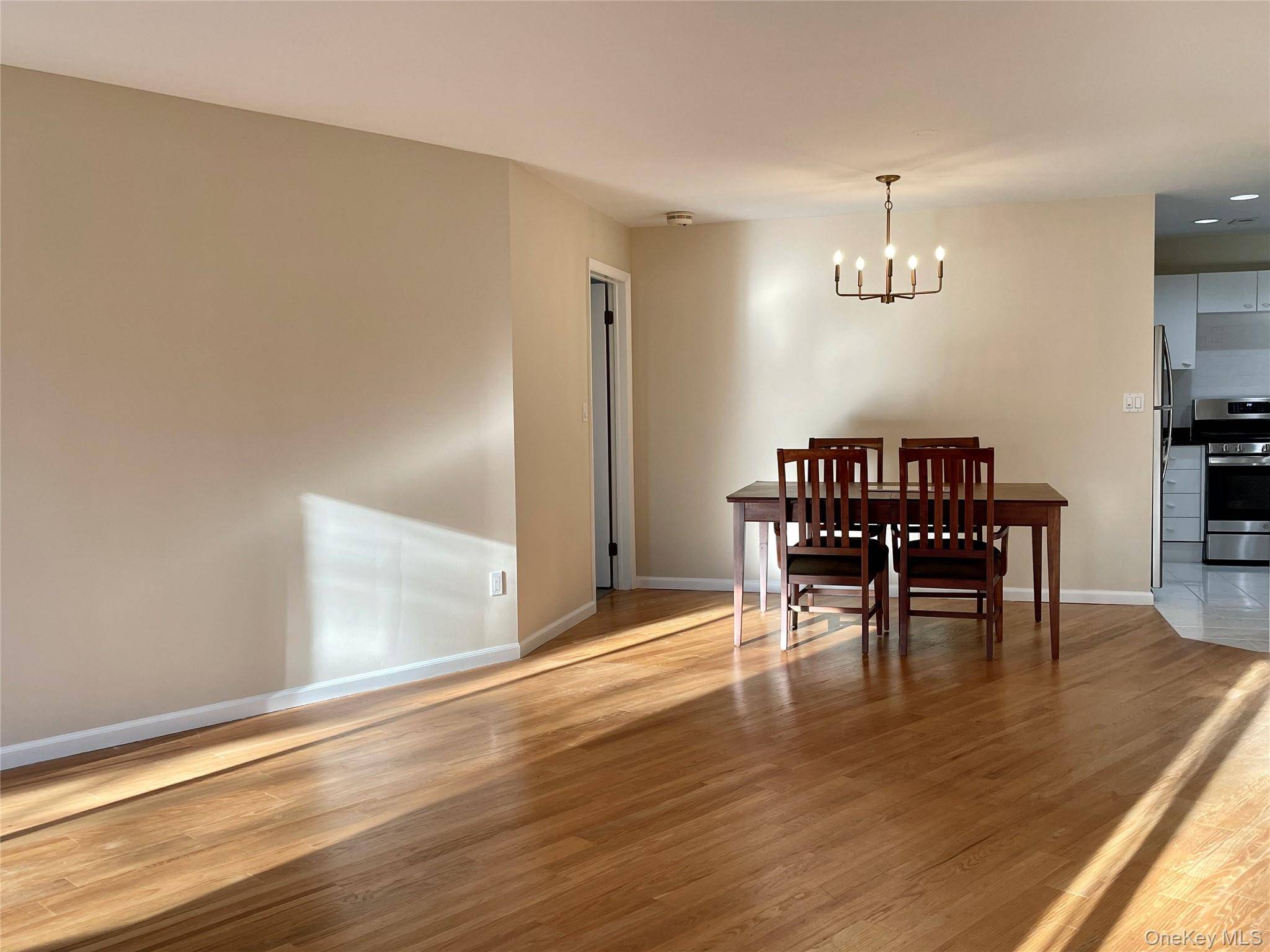 24 Ray PL #3-5, Scarsdale, NY 10583