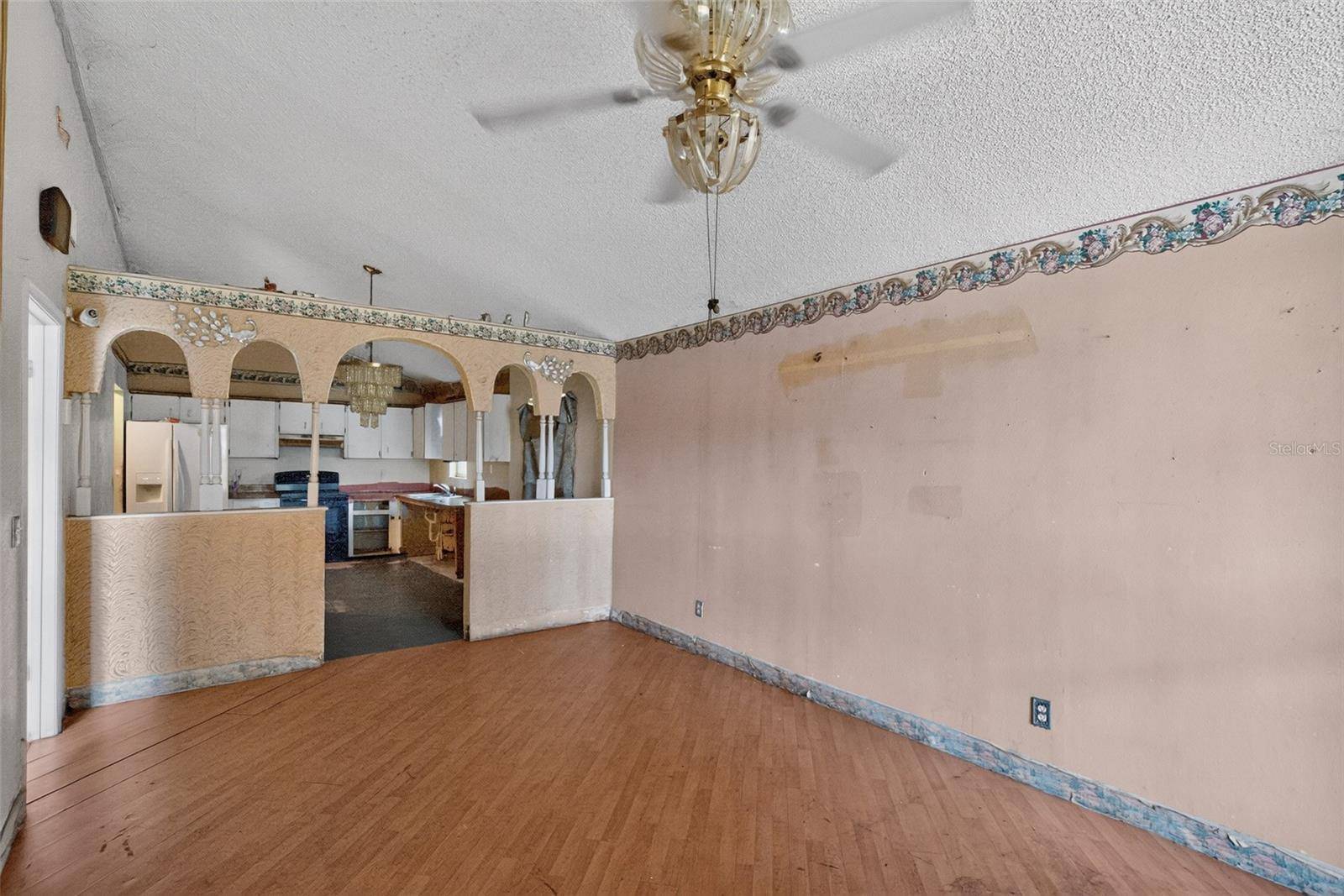 1301 W 11TH ST, Sanford, FL 32771