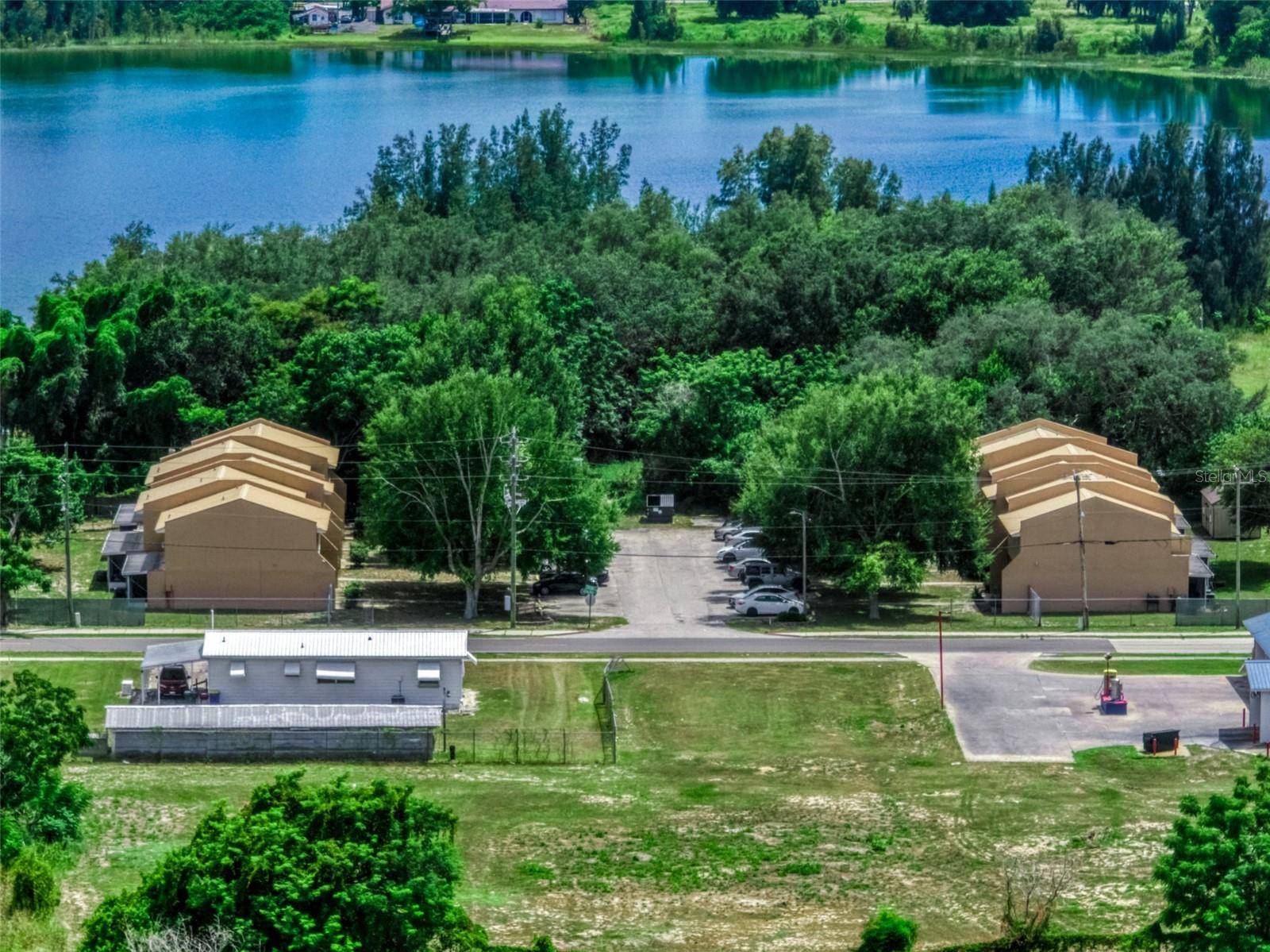 1001 S LAKE ANOKA BLVD, Avon Park, FL 33825