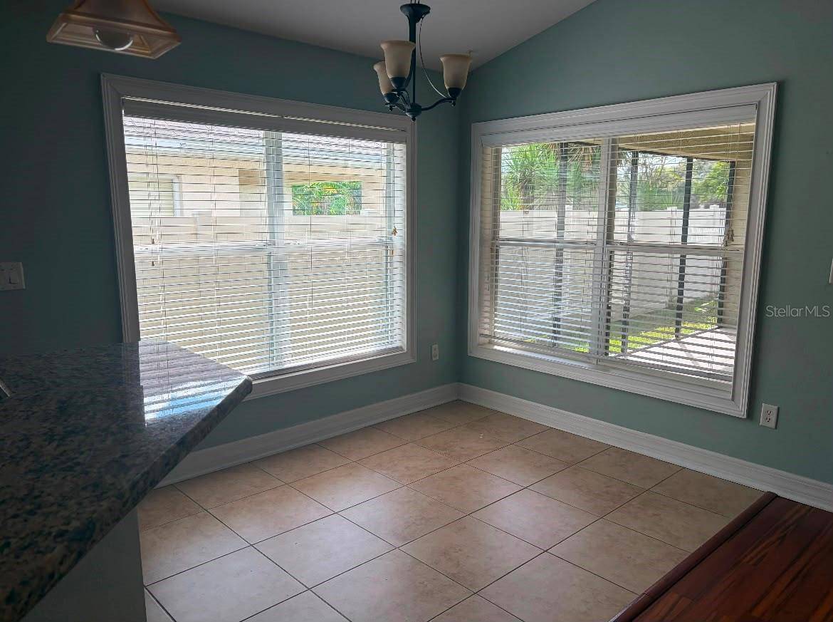 11122 ANCIENT FUTURES DR, Tampa, FL 33647