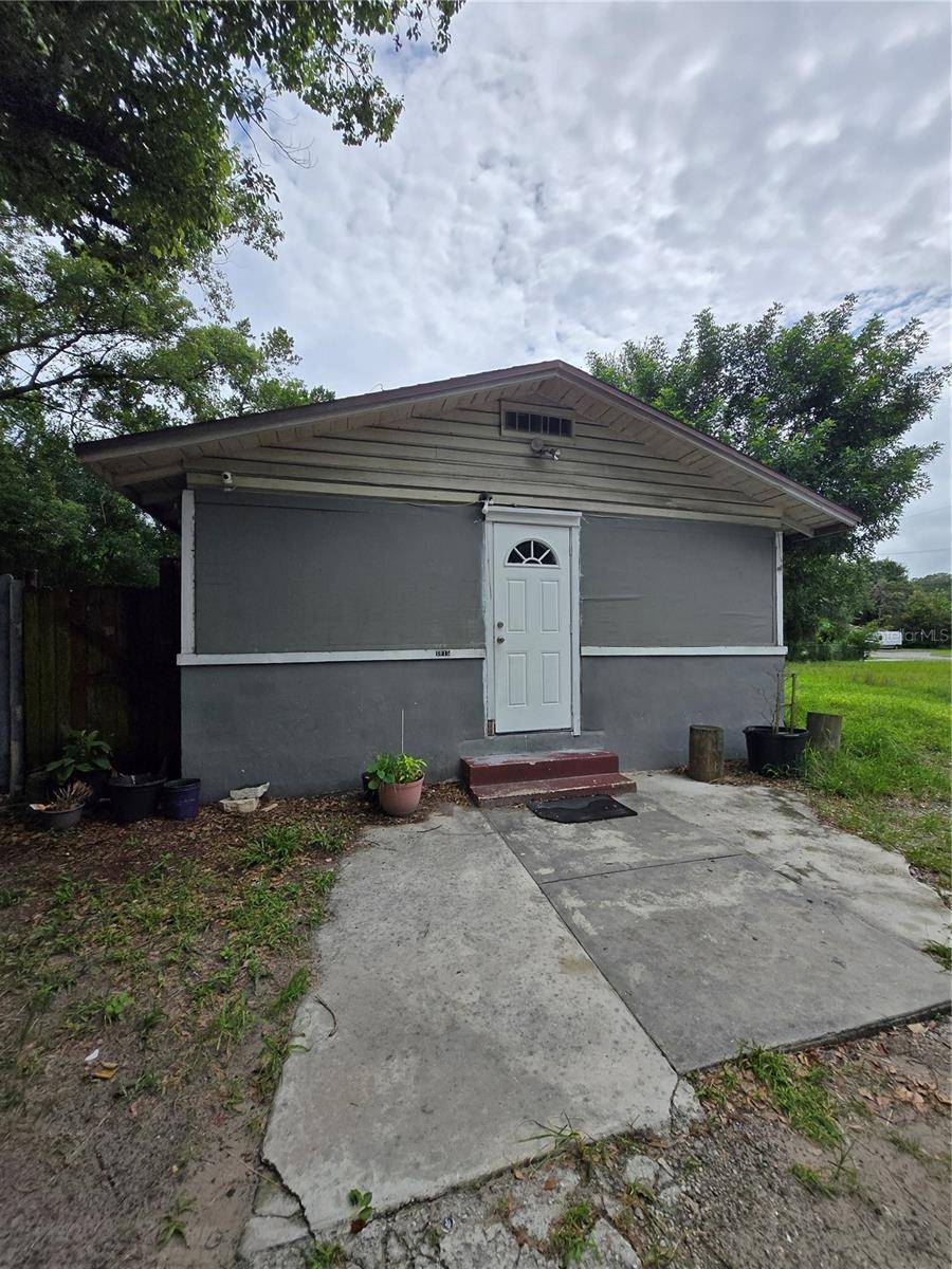 1015 W HUMPHREY ST, Tampa, FL 33604