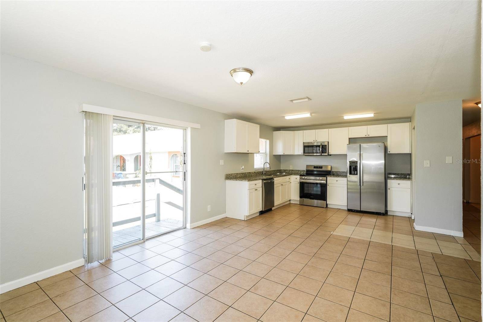 5203 N 39TH ST, Tampa, FL 33610