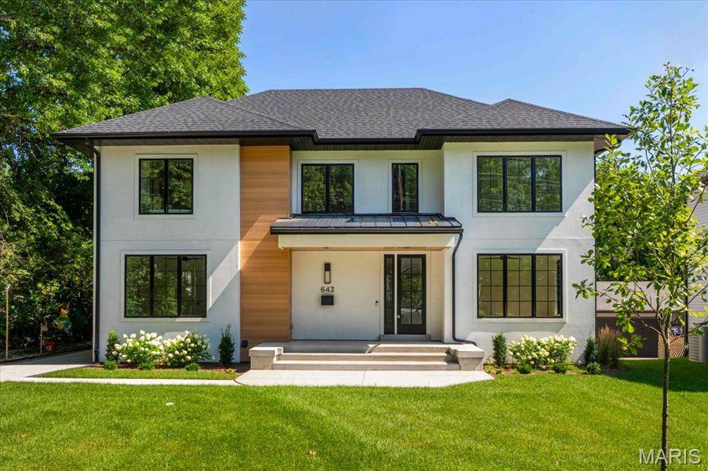 643 Marshall AVE, St Louis, MO 63119