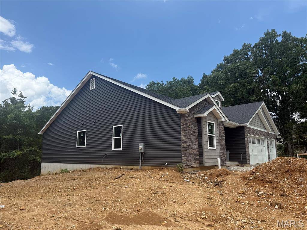 9551 Easy ST, Hillsboro, MO 63050