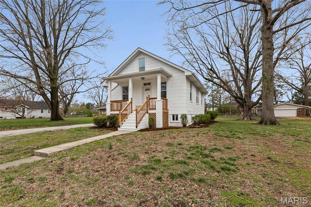 109 S 38th ST, Belleville, IL 62226