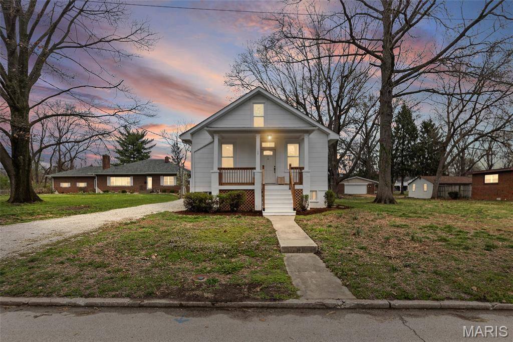 109 S 38th ST, Belleville, IL 62226