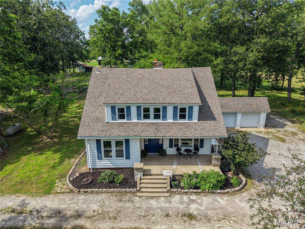 5961 Busiek RD, Farmington, MO 63640